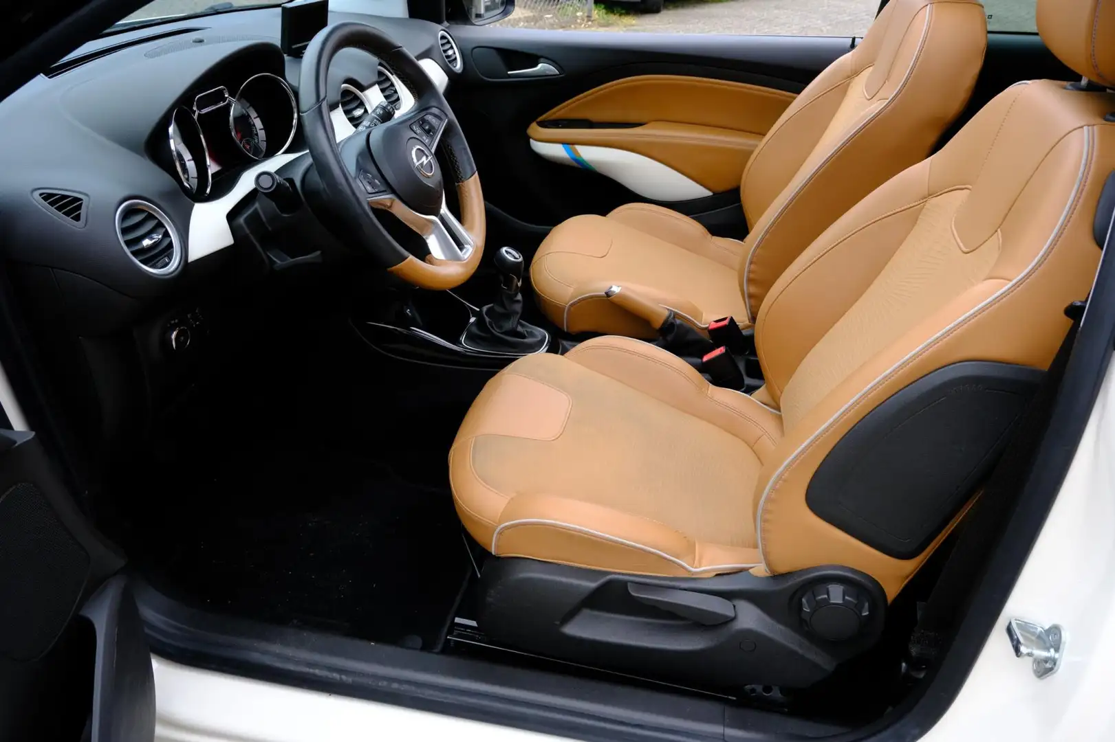 Opel Adam 1.0 Turbo Rocks |LMV|Clima|Zonnedak|LMV Wit - 2