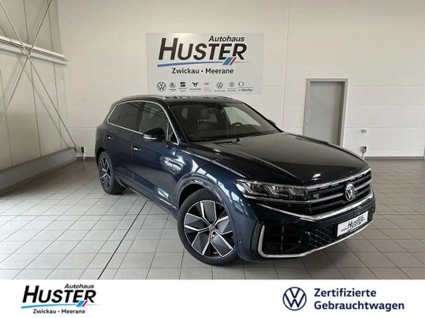 Volkswagen Touareg R-Line 3.0 V6 TSI 4Motion *STHZ,PANORAMA,AHK,LEDE Blau - 1