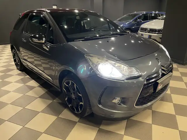 DS Automobiles DS 3 1.6 THP 155 Just Black