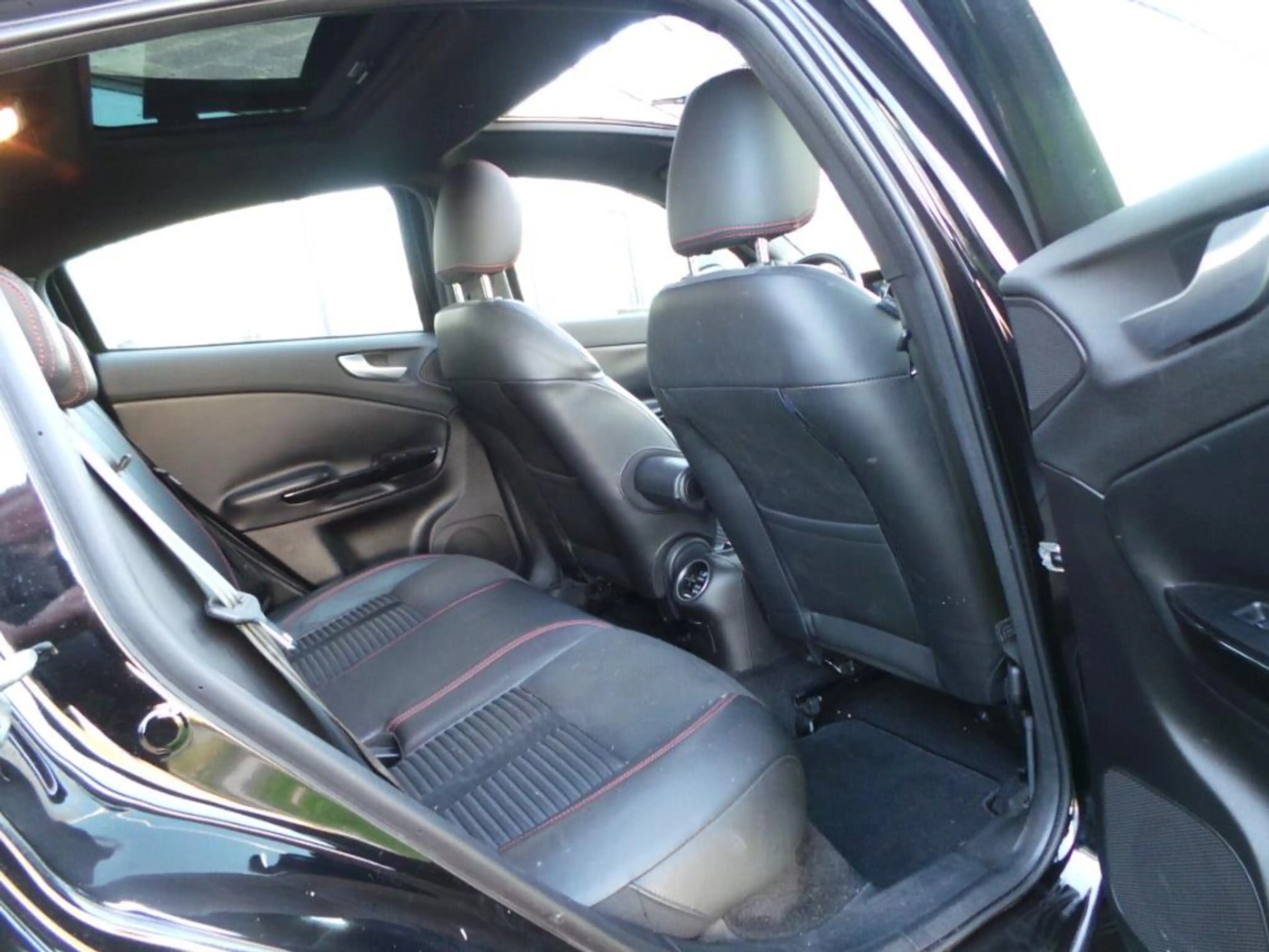 Alfa Romeo Giulietta 1.4 T Distinctive ( INRUIL MOGELIJK ) — photo 14
