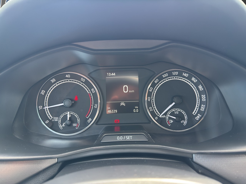 Skoda Scala 1.0 TSI Clever CAR-PLAY*AHK*SHZ Klima — photo 15