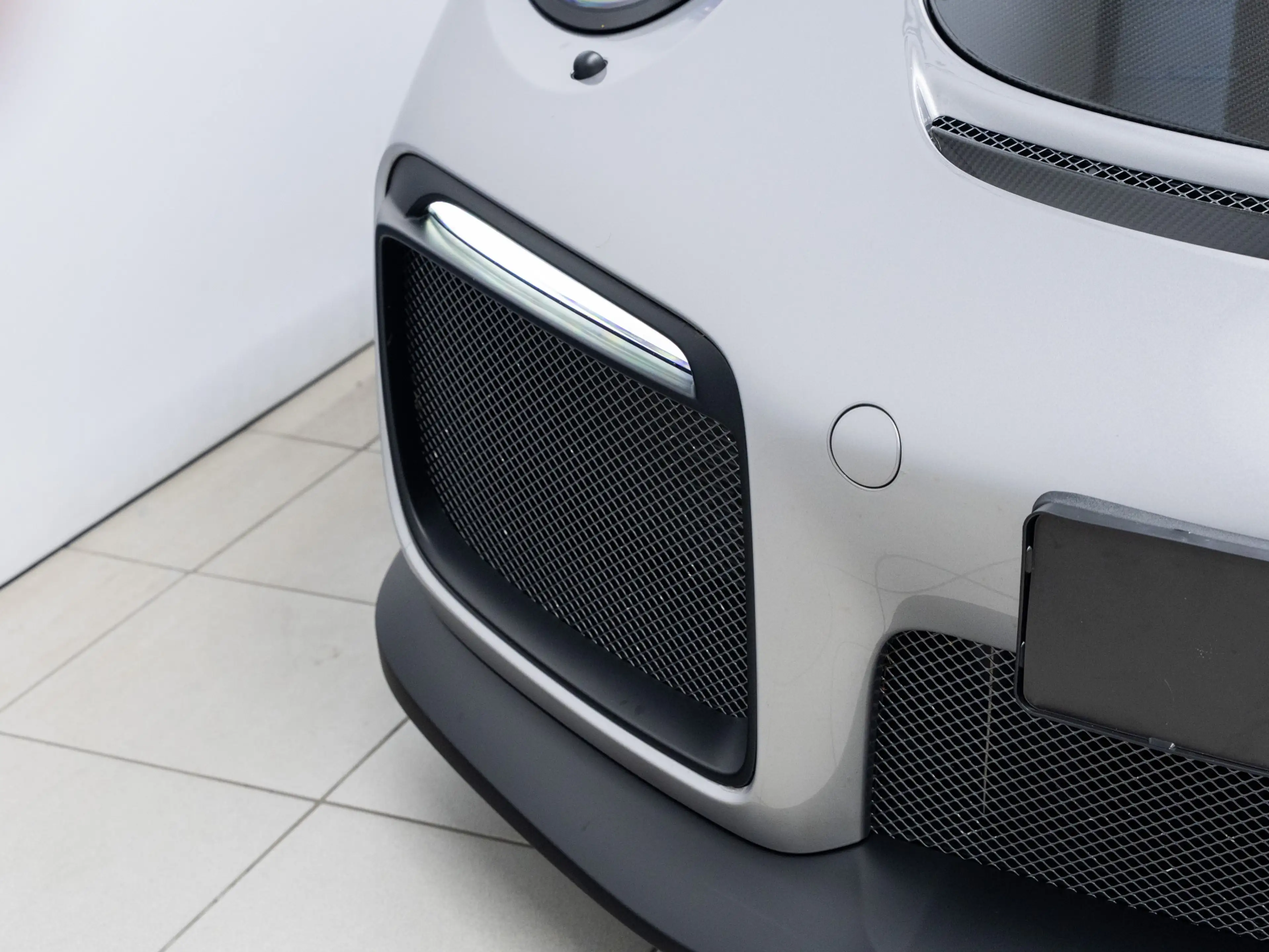 Porsche 991 GT2 RS — photo 12