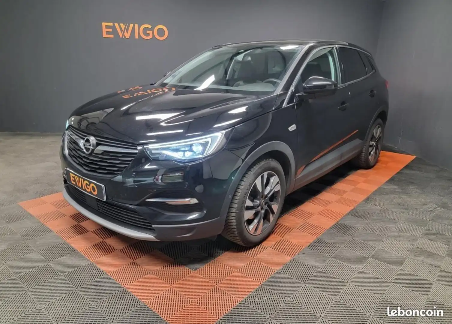 Opel Grandland X 1.6 T 180ch ELITE 4X2 BVA8 1ère Main %2B Entretien Zwart - 1