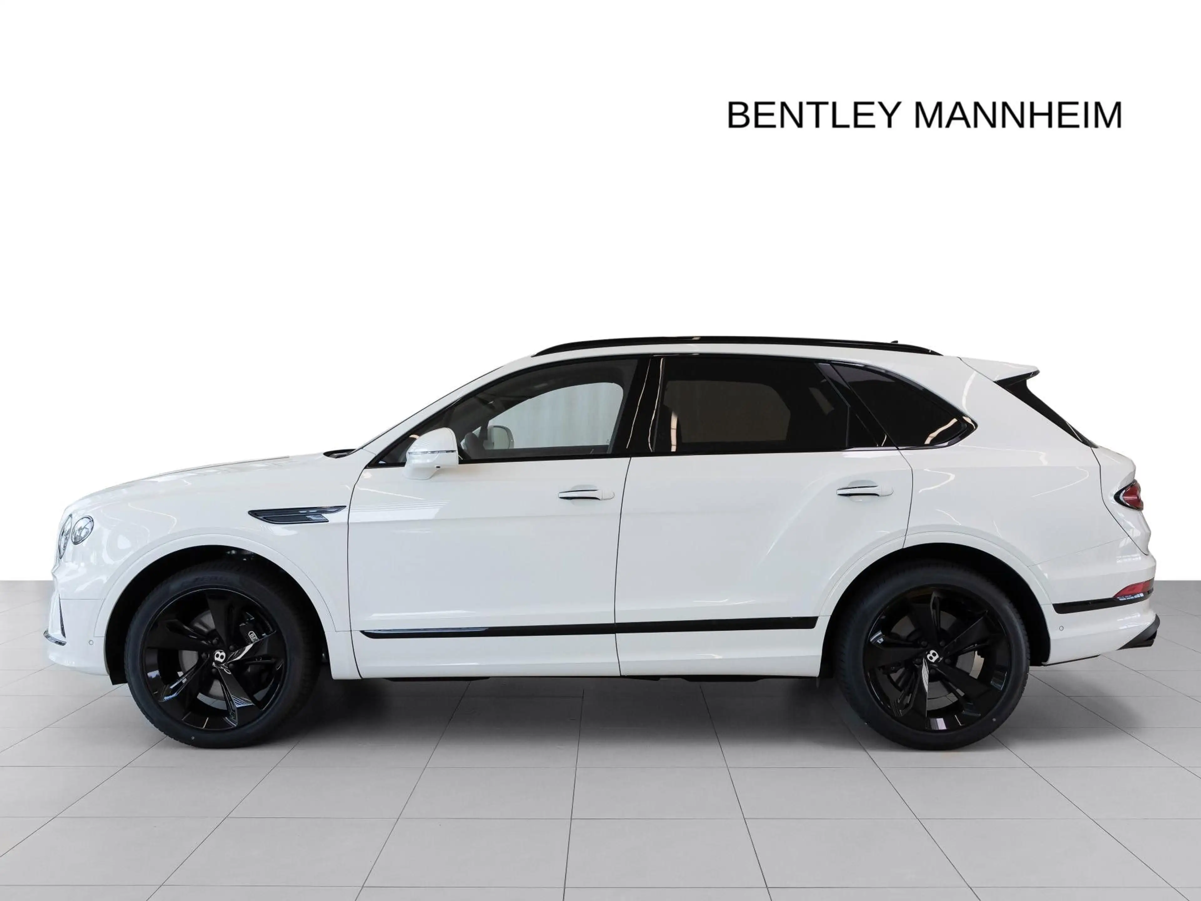 Bentley Bentayga V8 von BENTLEY MANNHEIM — photo 3