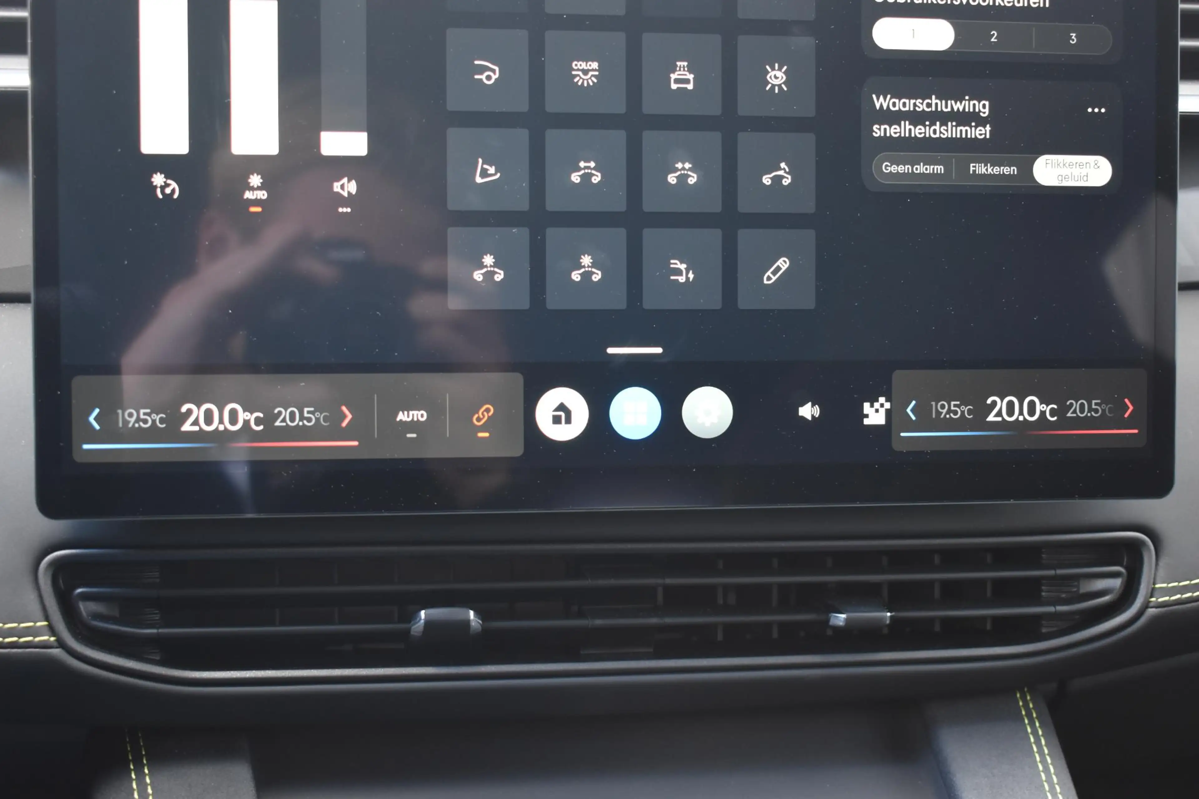 Lynk & Co 01 276PK Automaat More / Adaptive cruise control / Le — photo 30