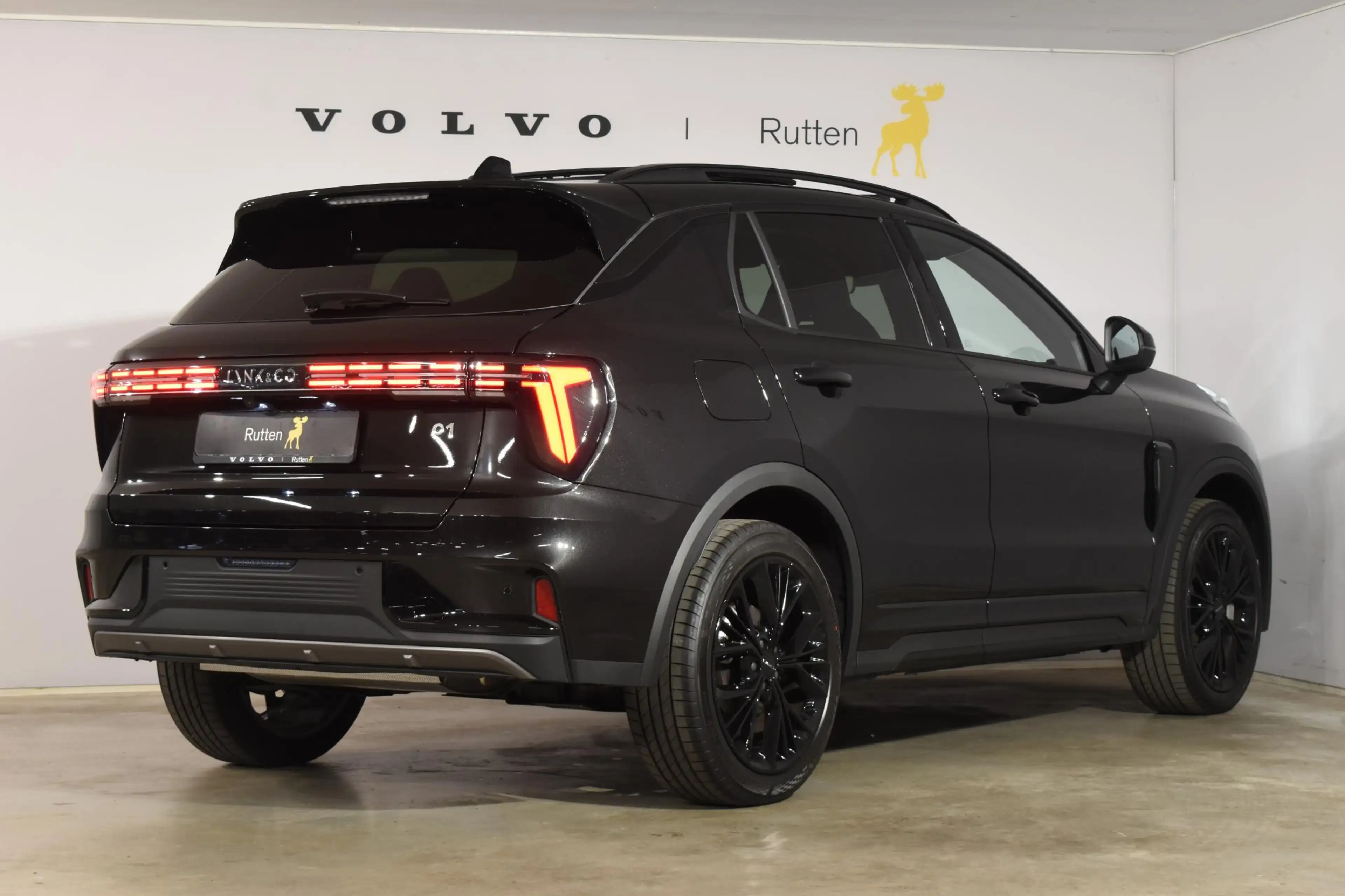 Lynk & Co 01 276PK Automaat More / Adaptive cruise control / Le — photo 7