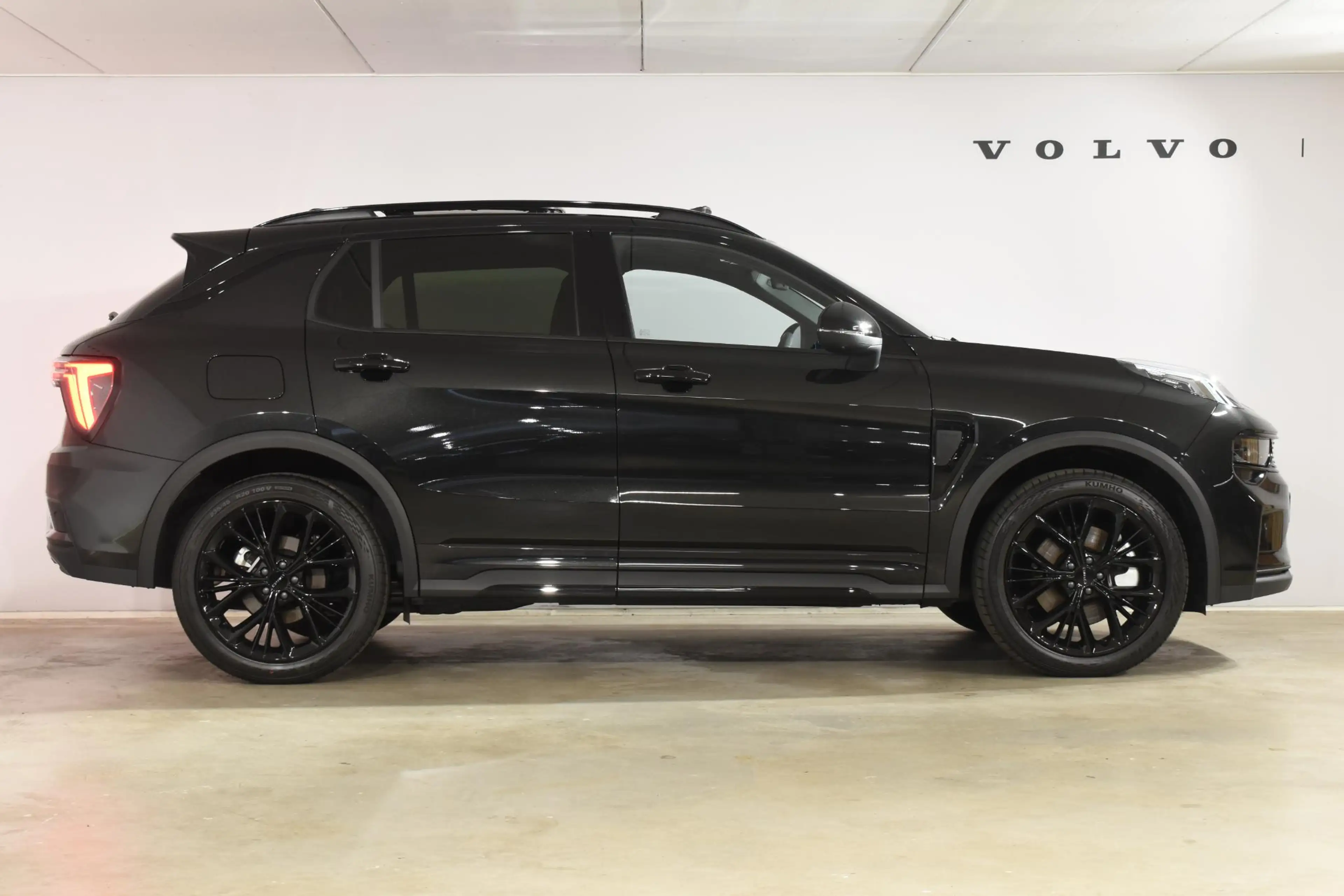Lynk & Co 01 276PK Automaat More / Adaptive cruise control / Le — photo 8