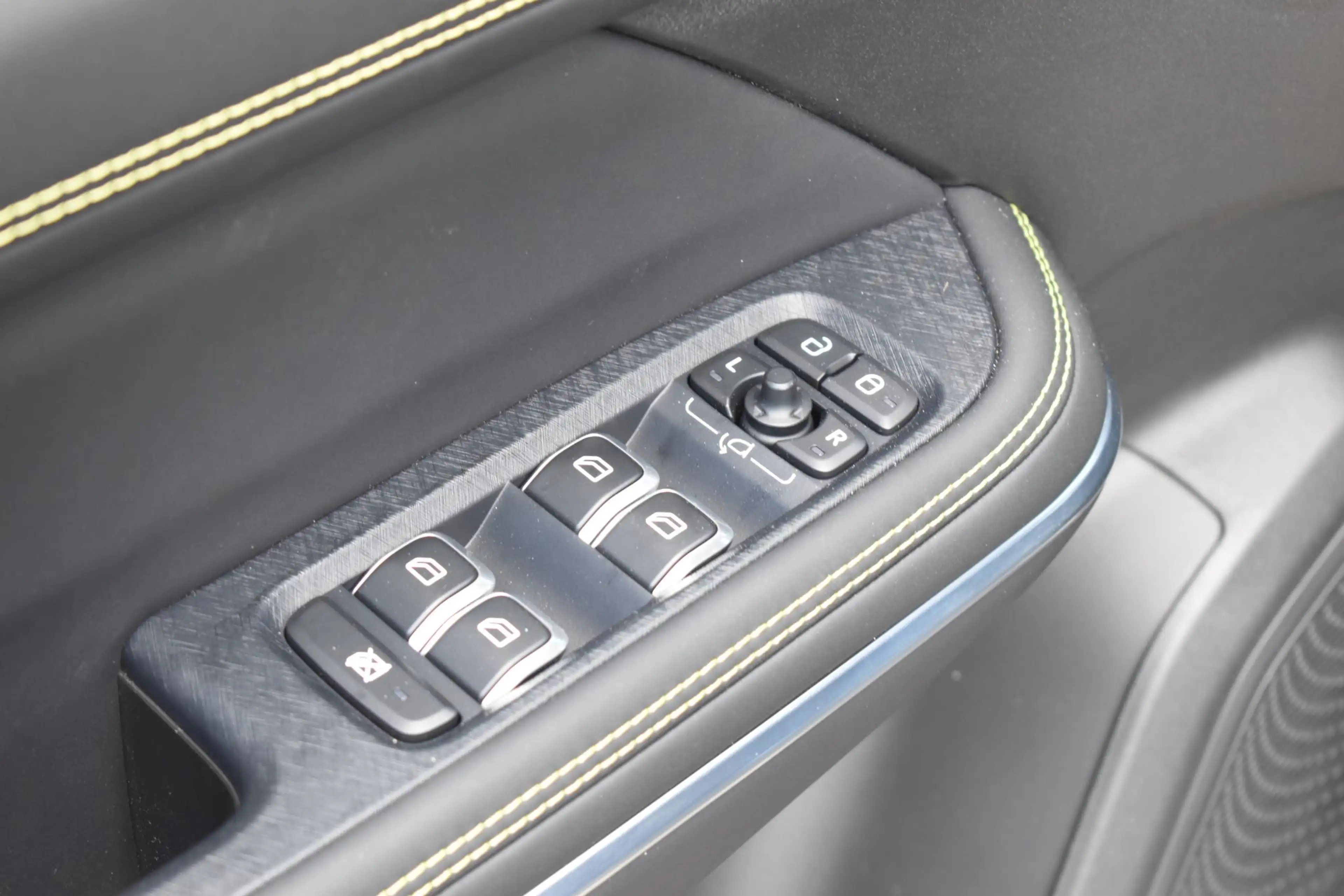 Lynk & Co 01 276PK Automaat More / Adaptive cruise control / Le — photo 41