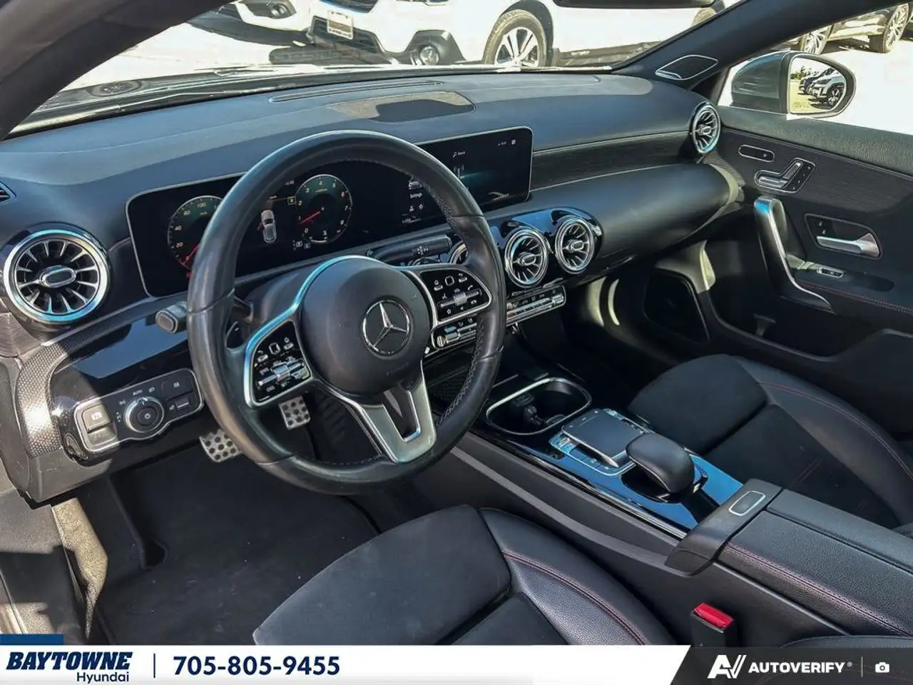 Mercedes-Benz A-Class снимка Mercedes-Benz A-Class