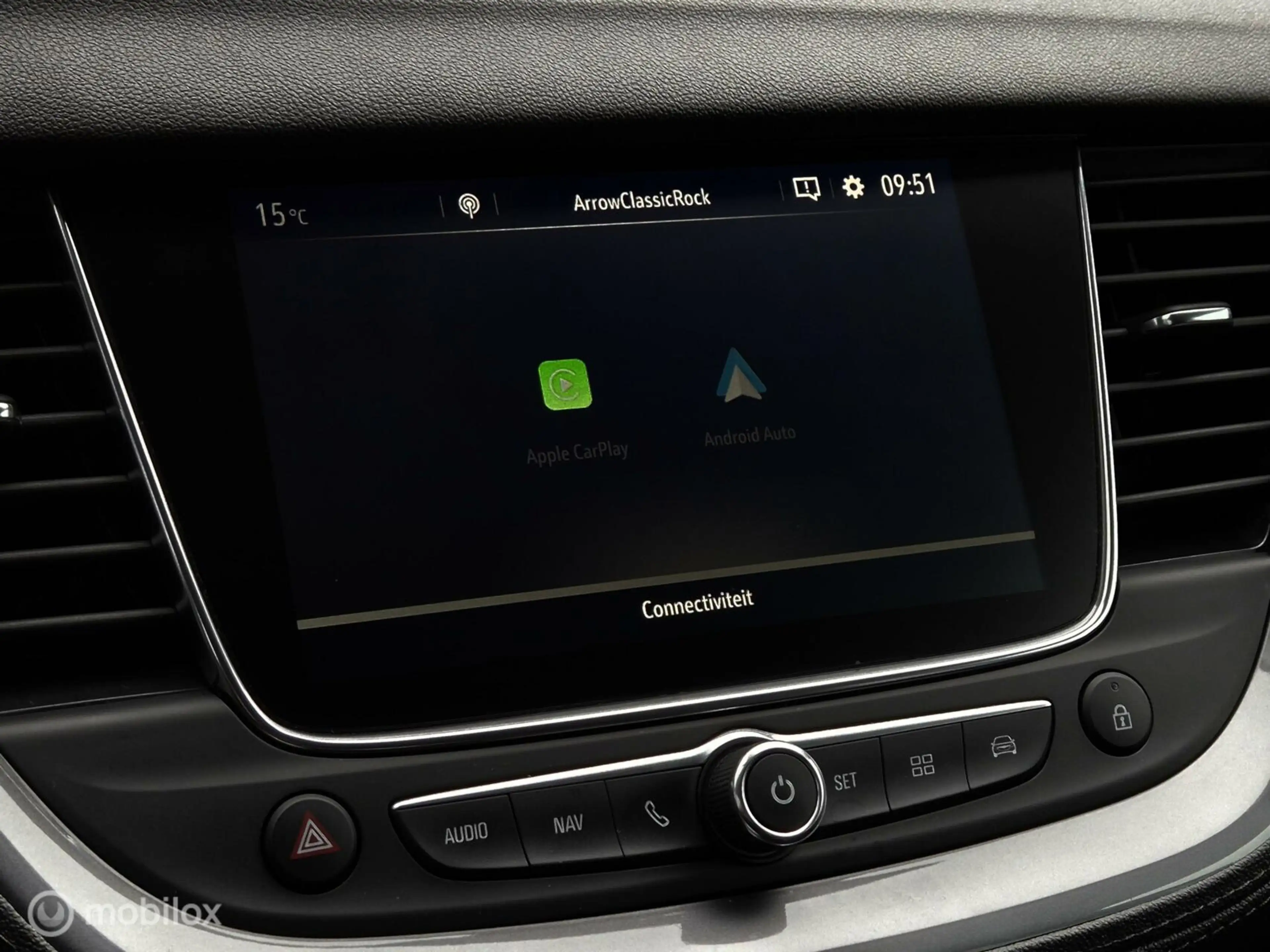 Opel Grandland X 1.2 TURBO BUSINESS +/CAMERA/LED/HALF LEDER/CARPLAY — photo 24