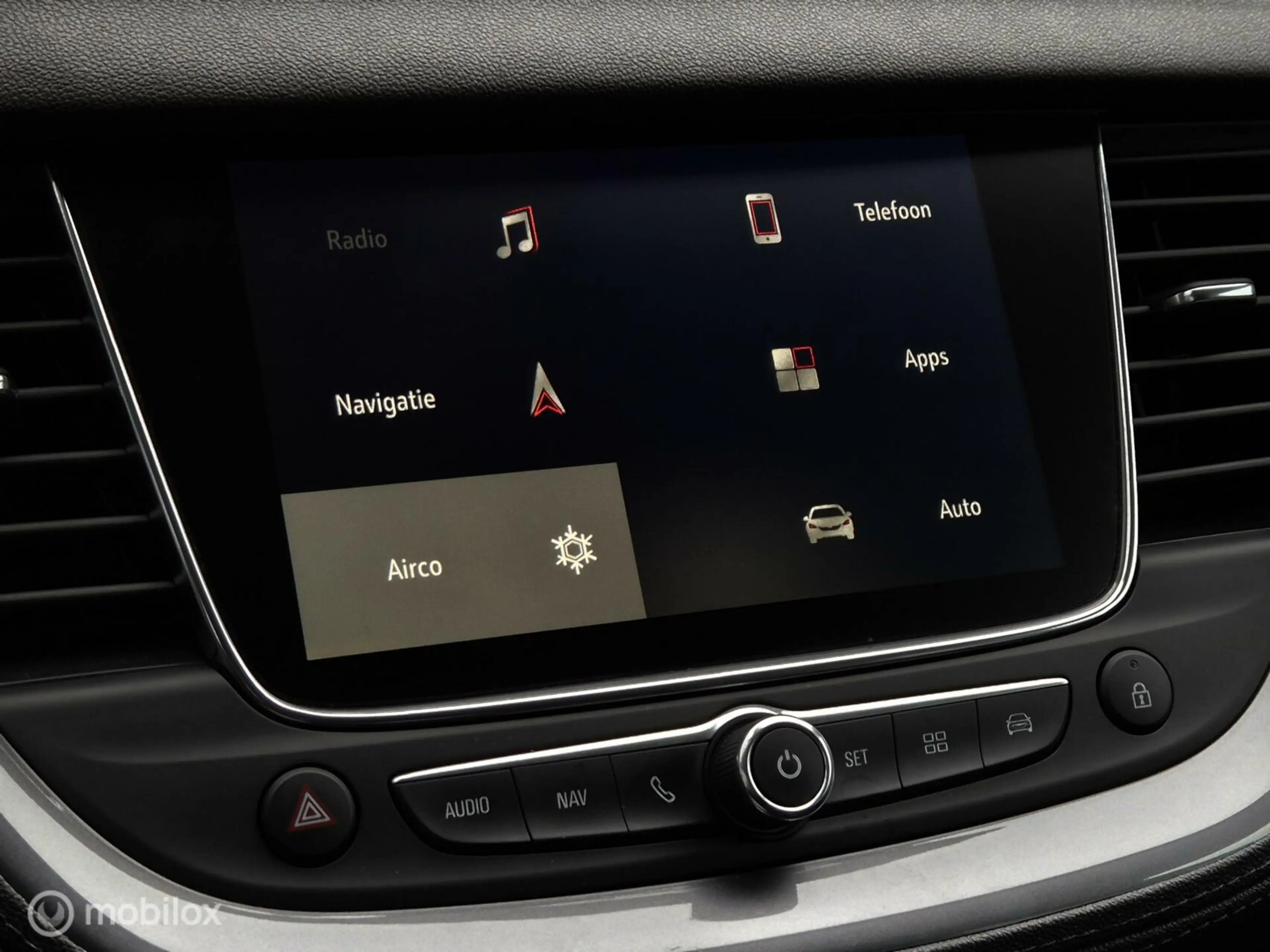 Opel Grandland X 1.2 TURBO BUSINESS +/CAMERA/LED/HALF LEDER/CARPLAY — photo 23