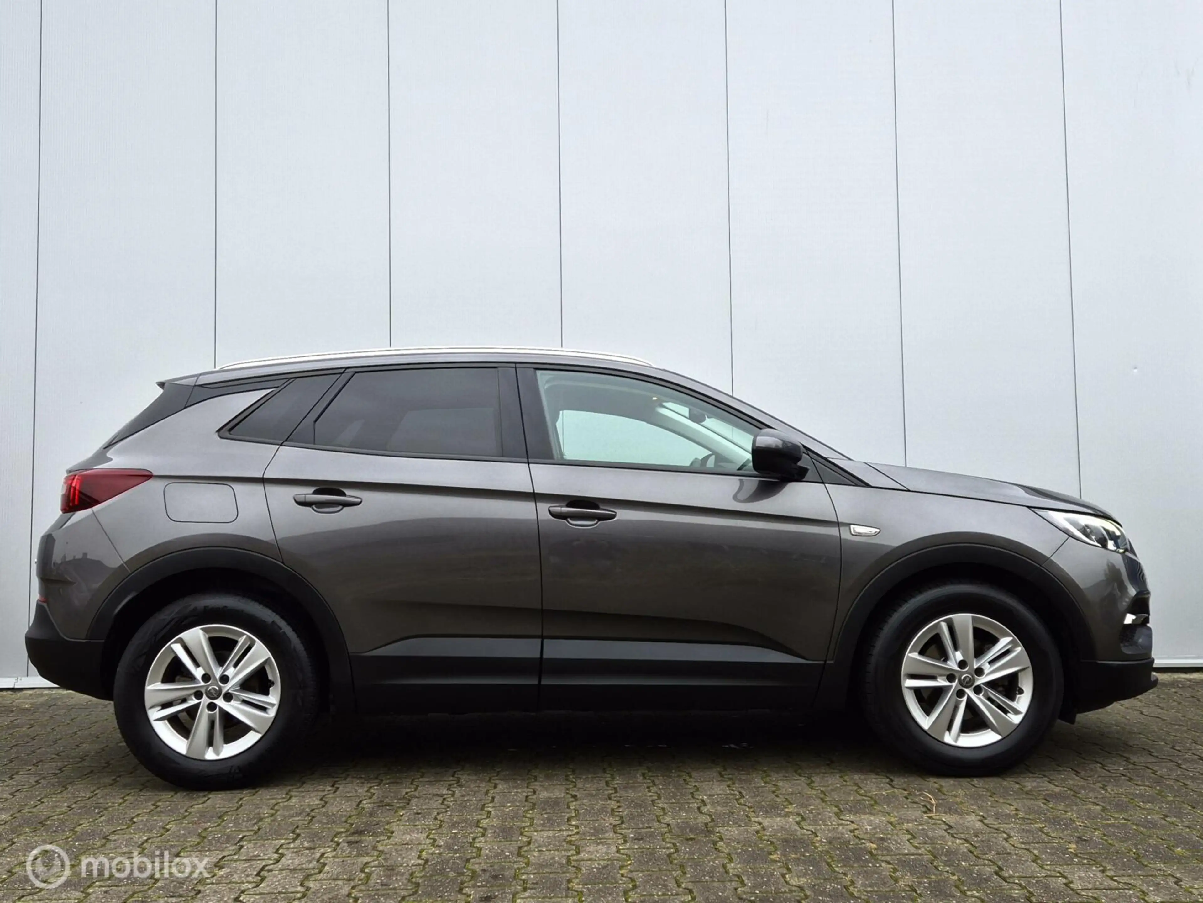 Opel Grandland X 1.2 TURBO BUSINESS +/CAMERA/LED/HALF LEDER/CARPLAY — photo 6