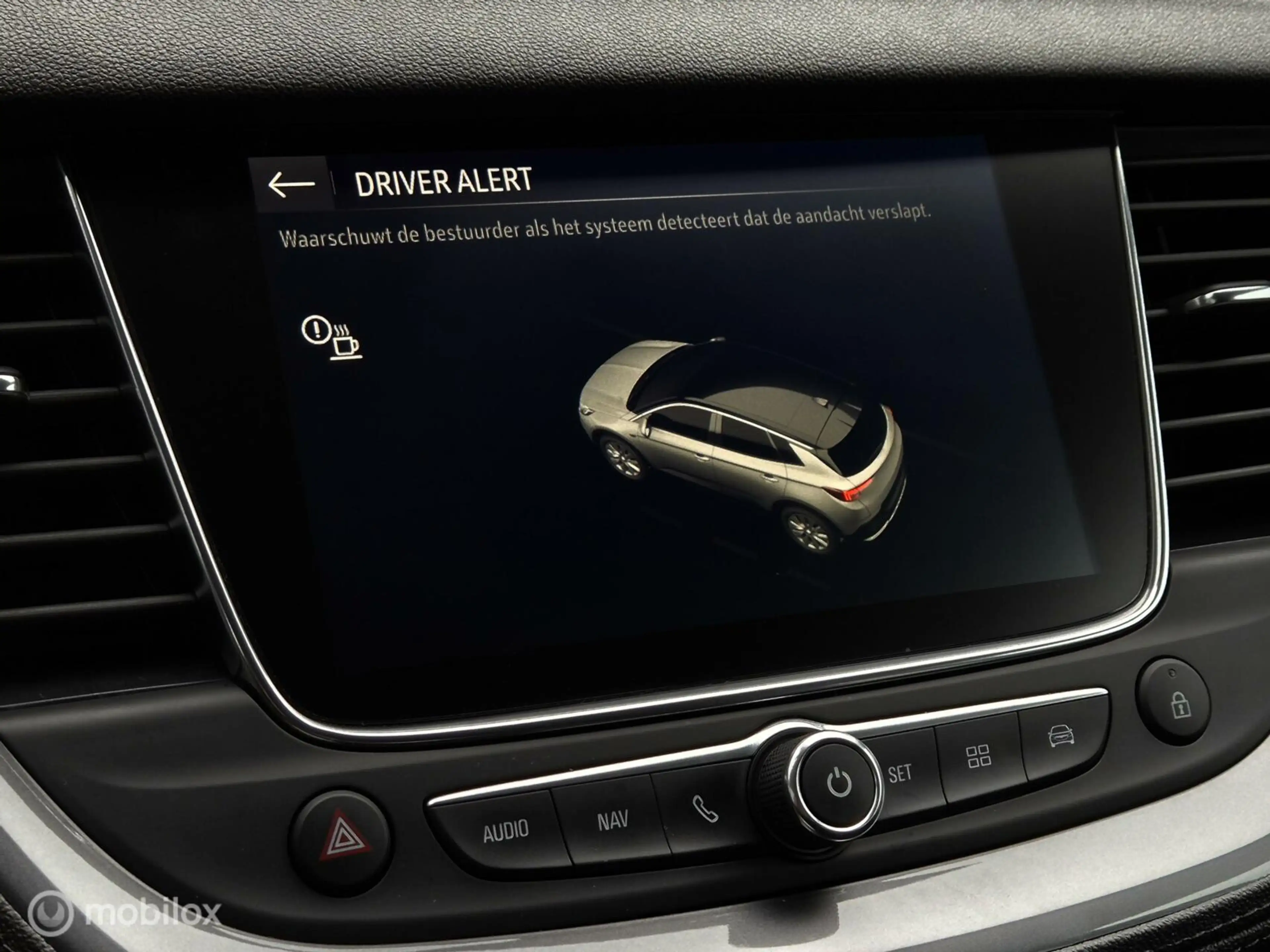Opel Grandland X 1.2 TURBO BUSINESS +/CAMERA/LED/HALF LEDER/CARPLAY — photo 34