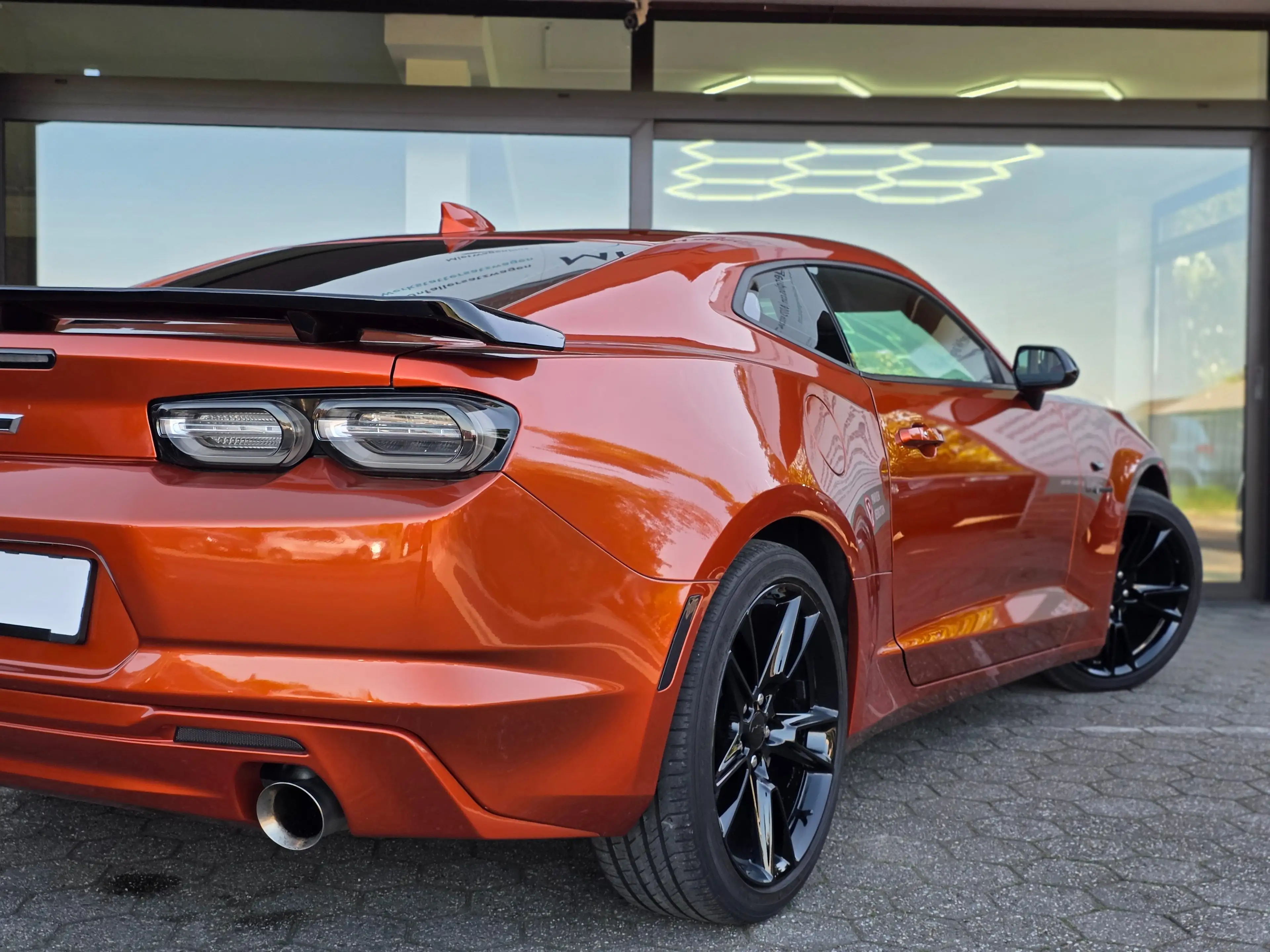 Chevrolet Camaro Coupé 2.0 / LED/CarPlay/20ZOLL/NAVI — photo 5