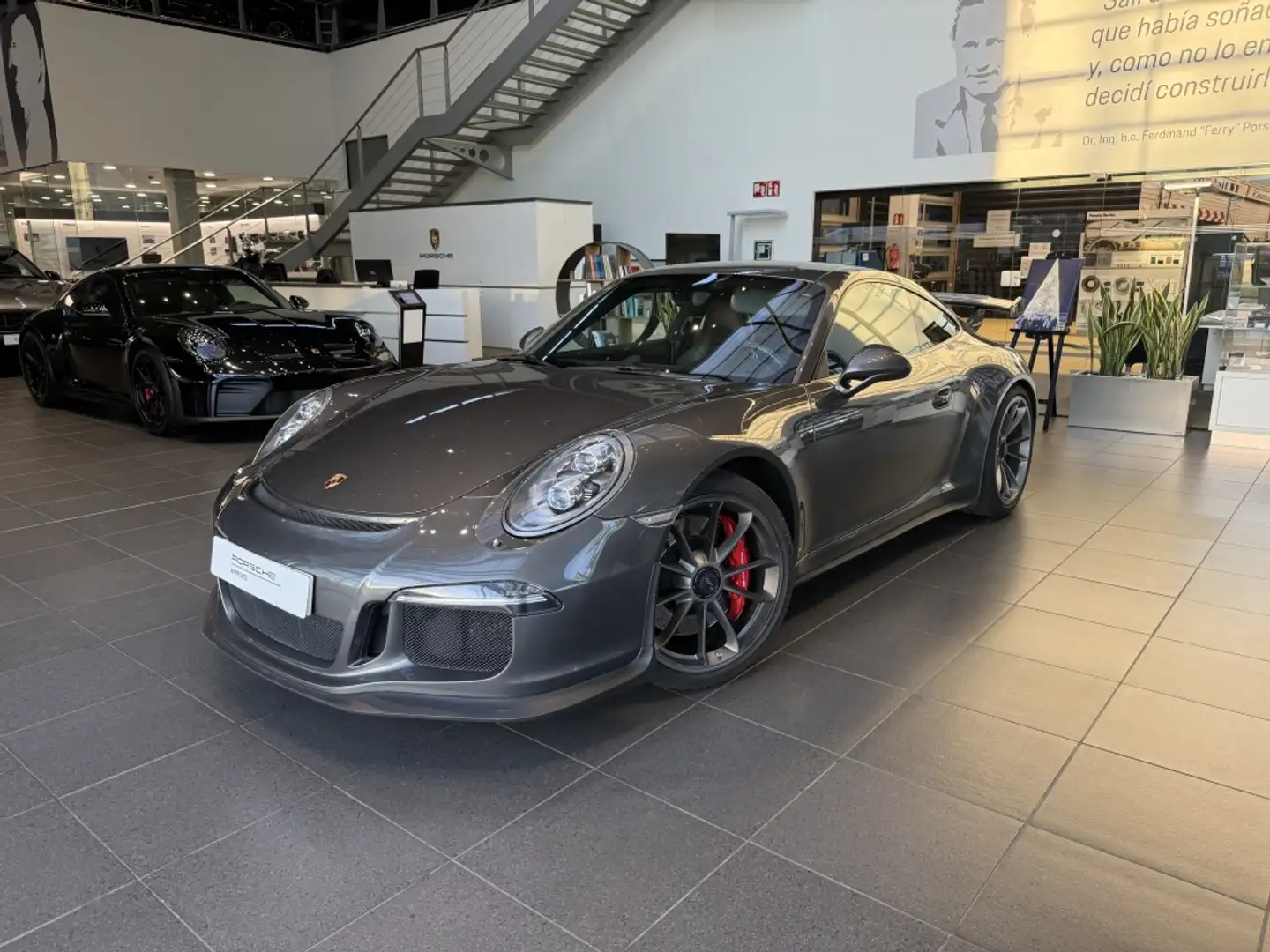 Porsche 991 GT3 PDK Gris - 1