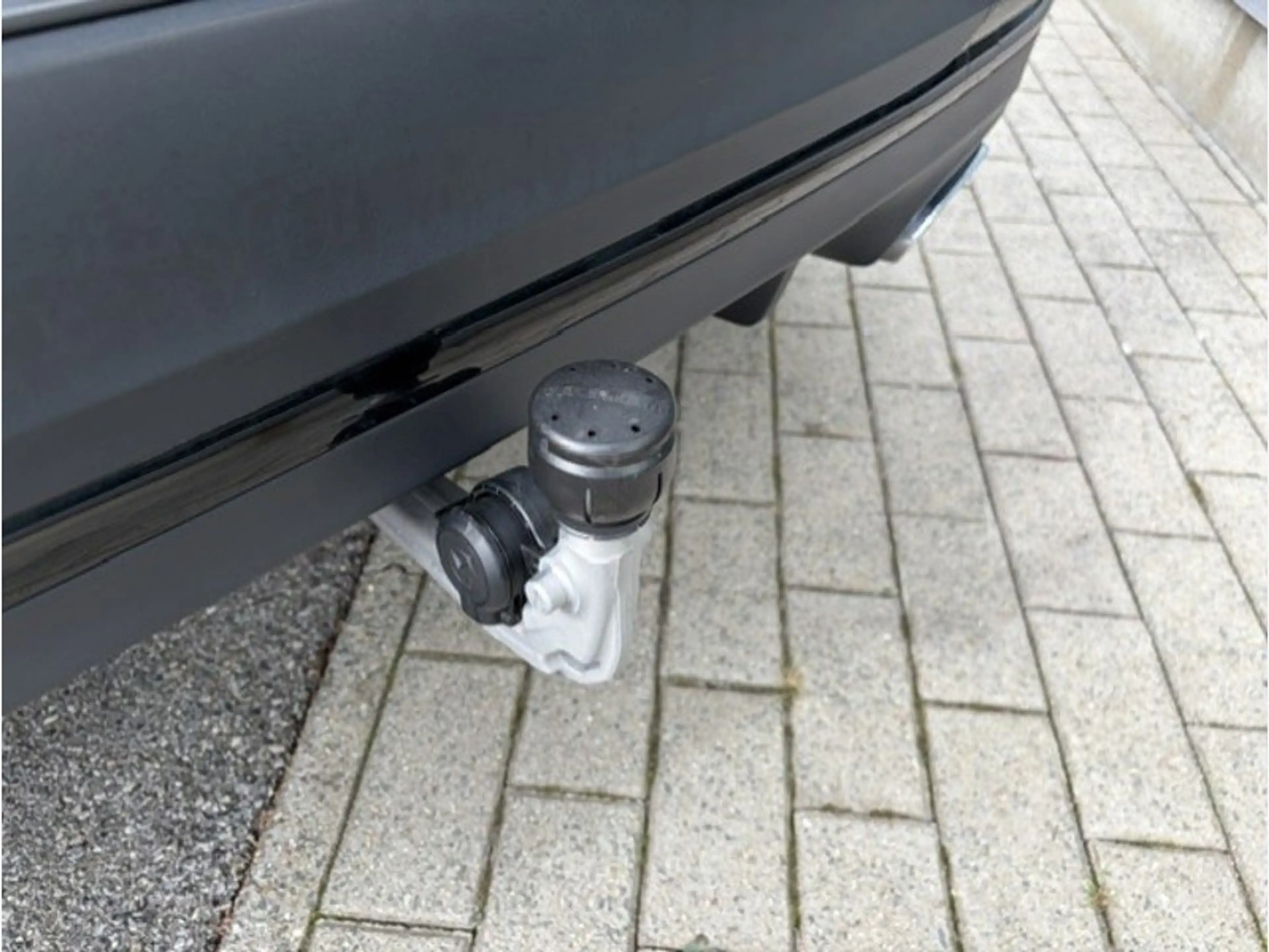 Mercedes-Benz GLA 180 d AMG PAck Night Pano Attelage — photo 12