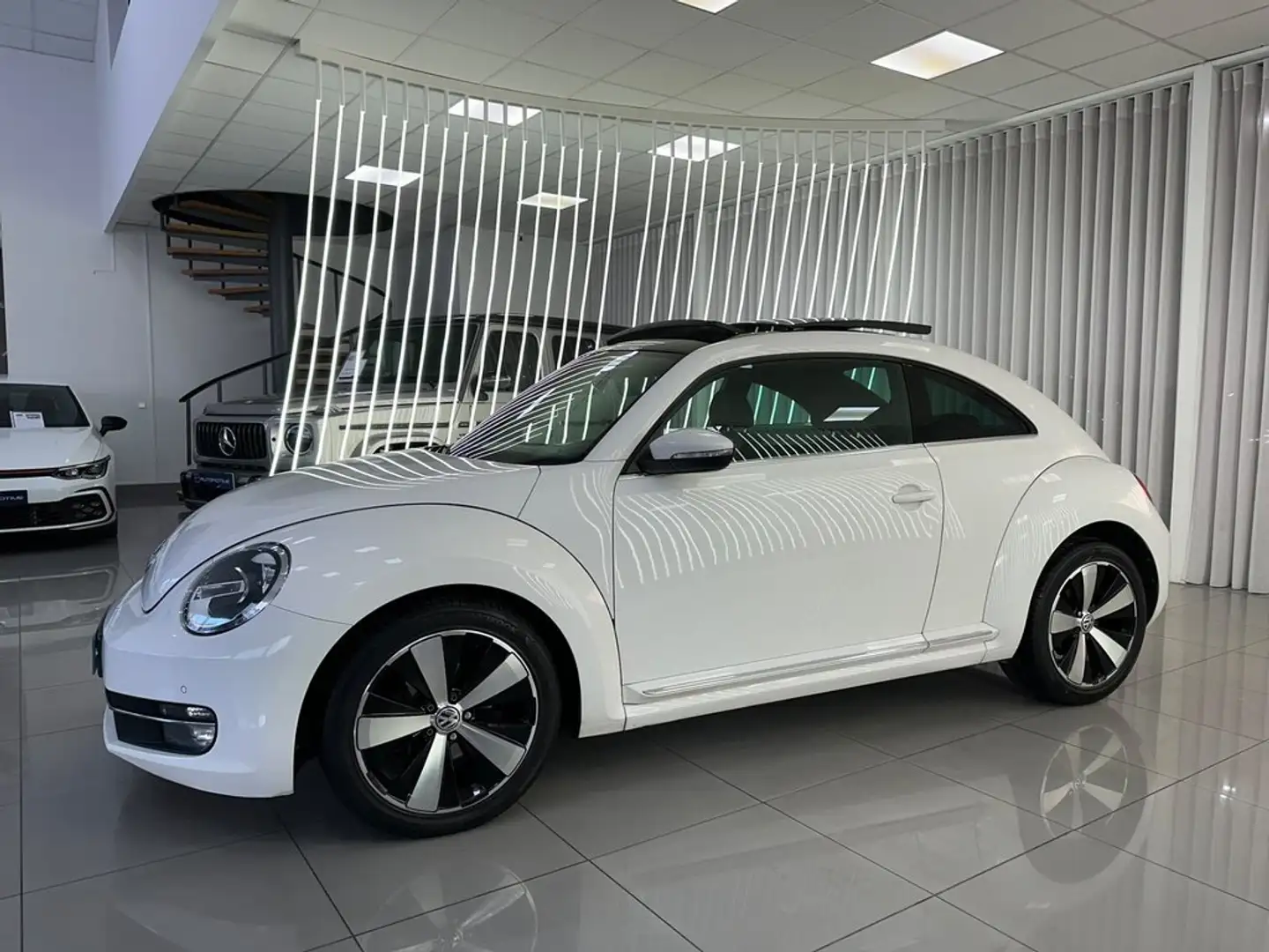 Volkswagen Beetle 2.0 TDI 140cv Sport Blanco - 2
