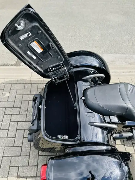 Harley-Davidson Freewheeler - foto 6