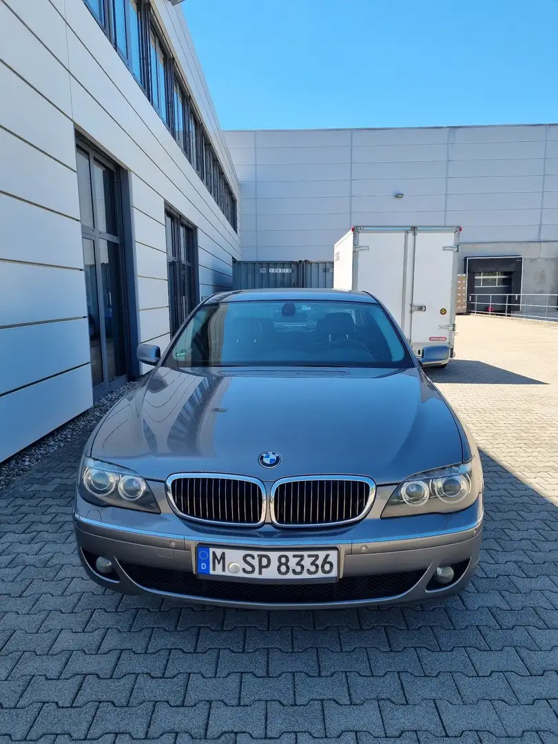 BMW 730 730d - 1
