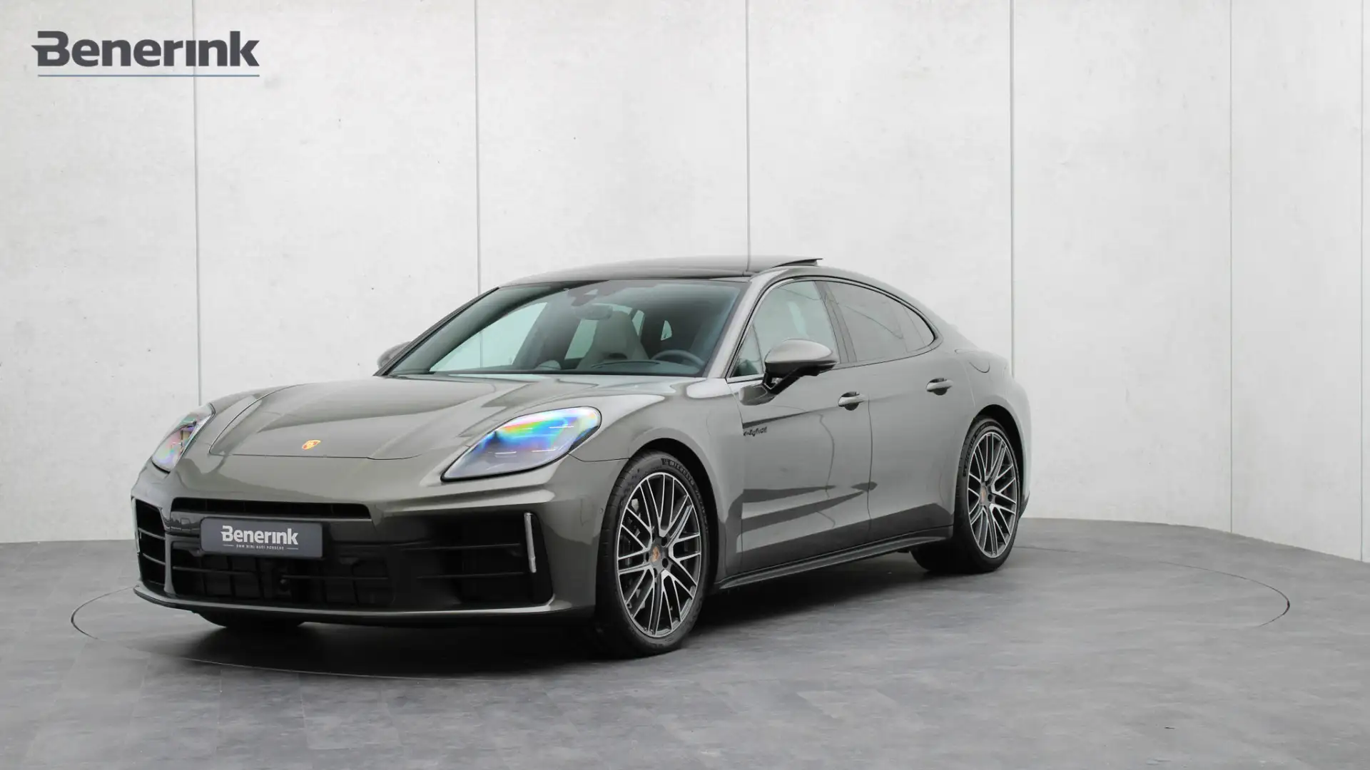 Porsche Panamera 2.9 4 E-Hybrid | Head-up | Stoelventilatie | Activ Verde - 1