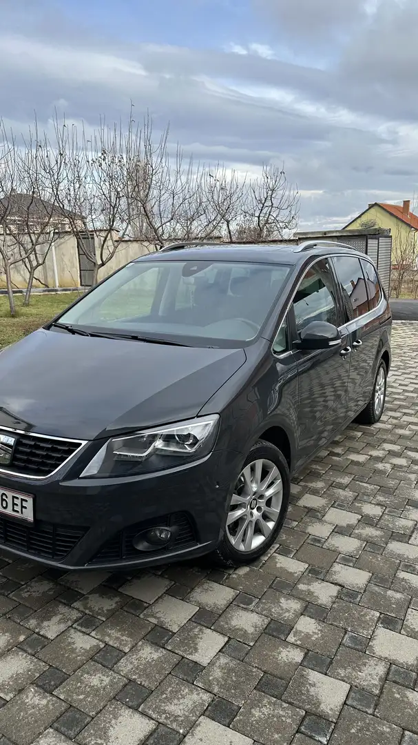 SEAT Alhambra Xcellence 2,0 TDI Grau - 1