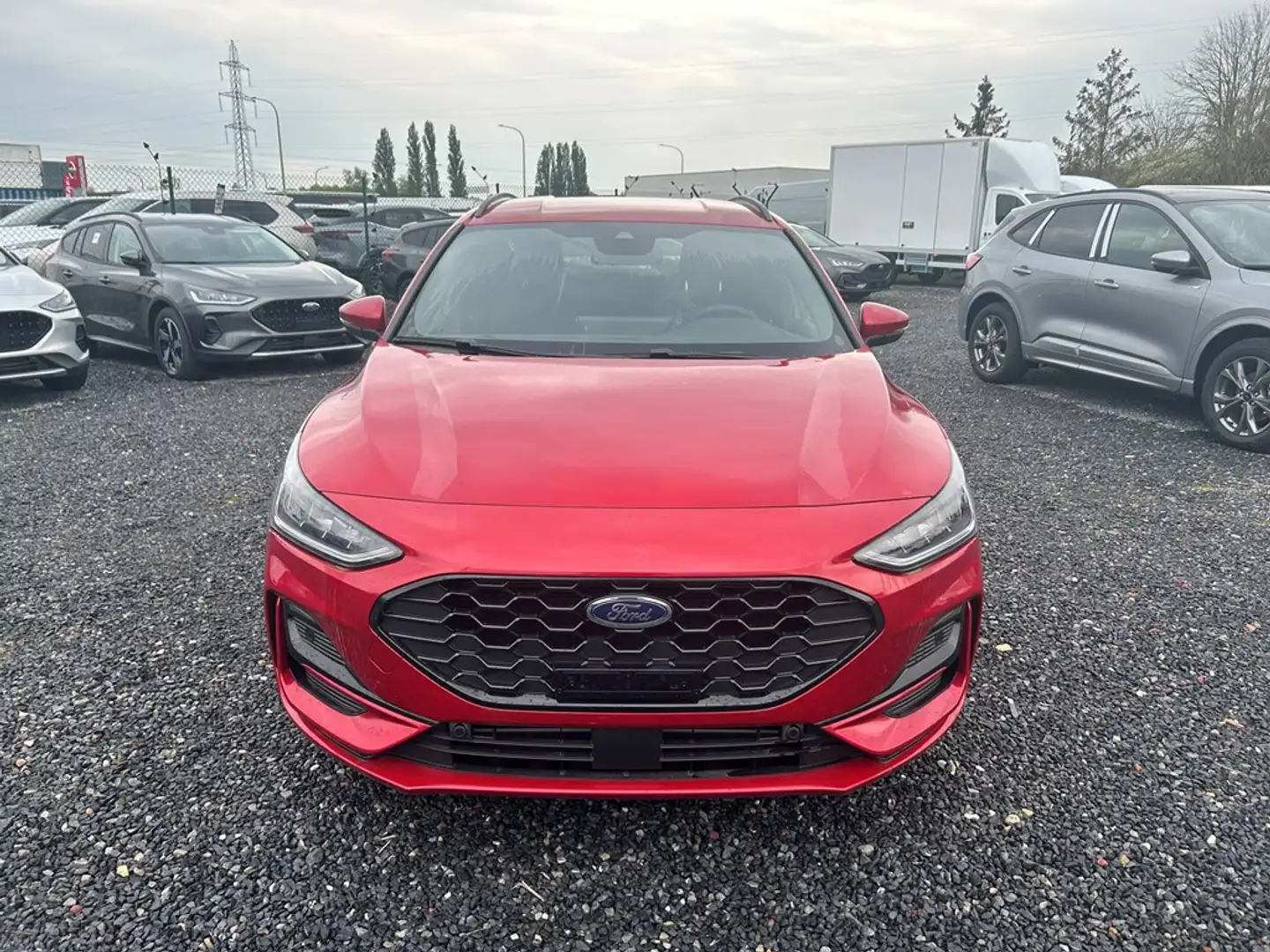Ford Focus ST-Line 1.0i EcoBoost 125ch / 92kW mHEV M6 - Clipp Rouge - 2