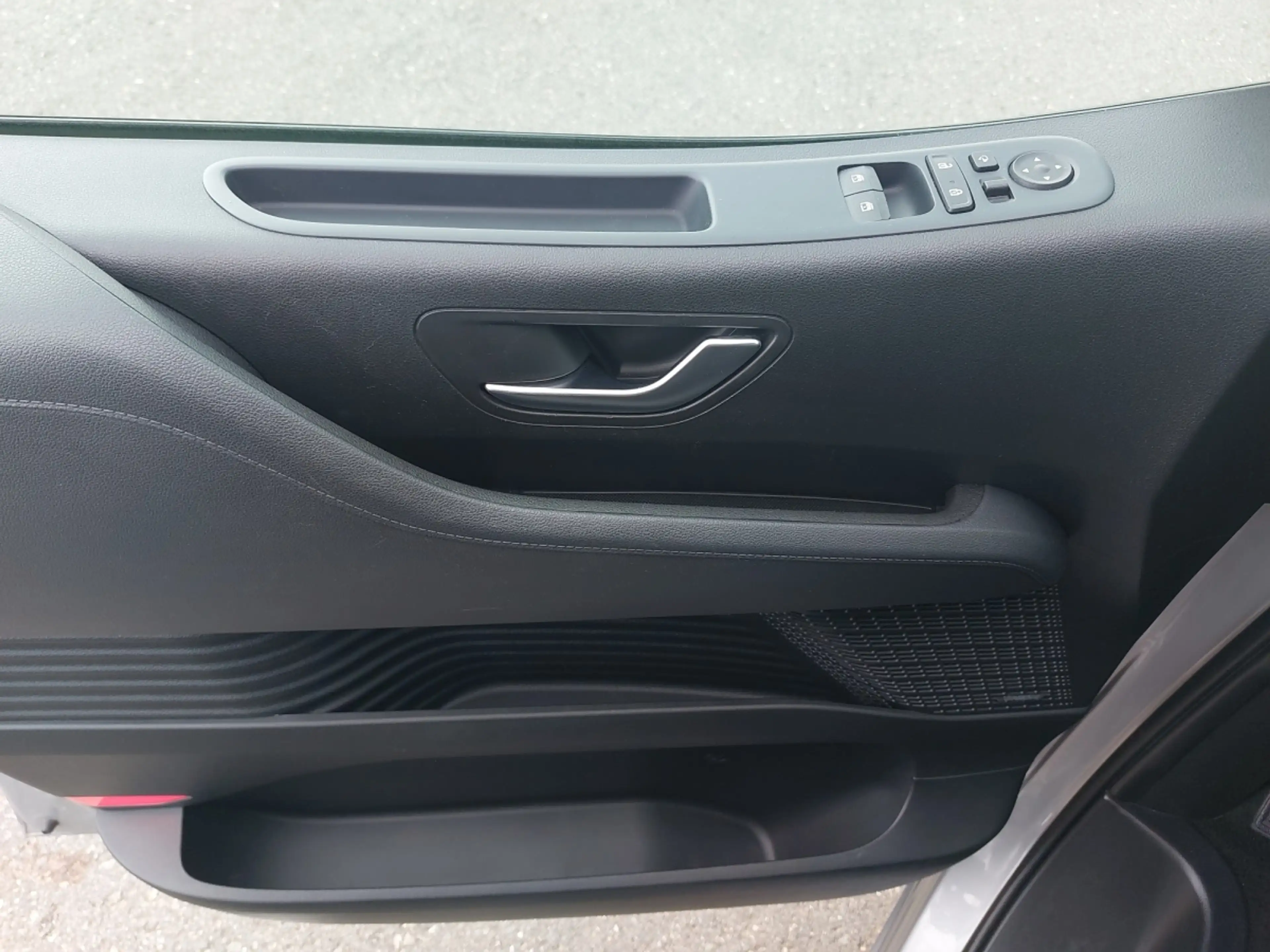 Hyundai STARIA Bus Luxury Line 2.2 CRDi 4WD AT 130Kw 177PS — photo 17