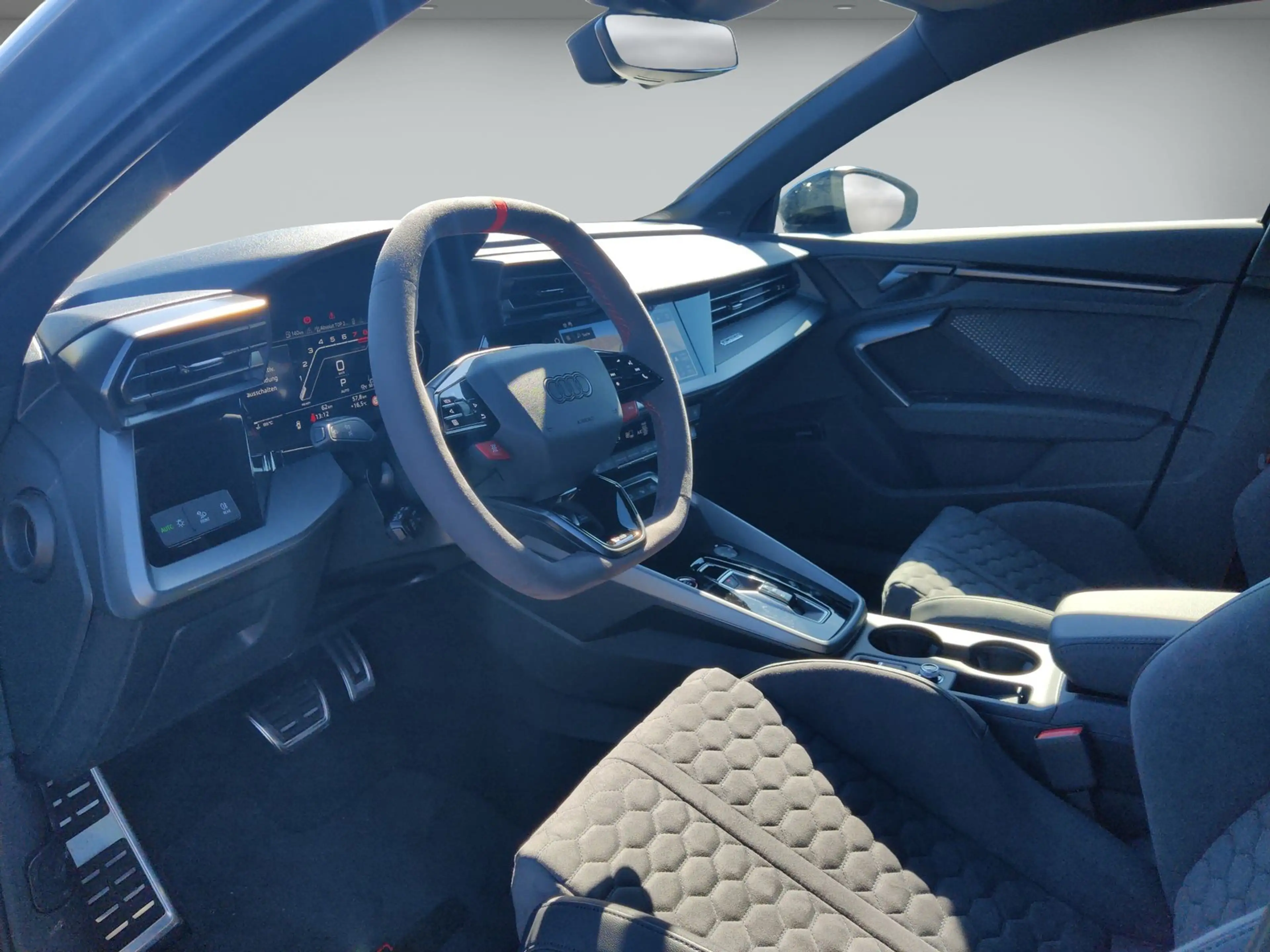 Audi RS3 Sportback SONOS DachSpoiler Schalensitz 280 — photo 11