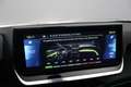 Peugeot e-2008 EV GT Pack 50 kWh 3 Fase SOH 91.5% | Panoramadak | Wit - thumbnail 15
