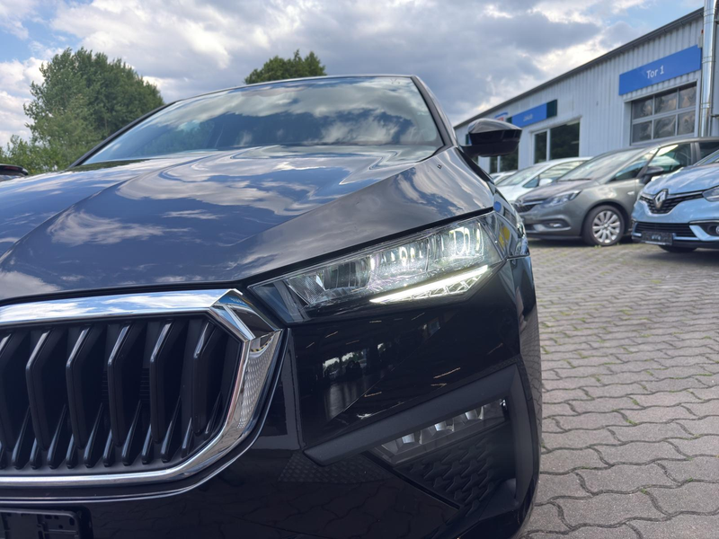 Skoda Scala 1.0 TSI DSG Selection SHZ*LED*vCockpit*PDC*Carplay — photo 41