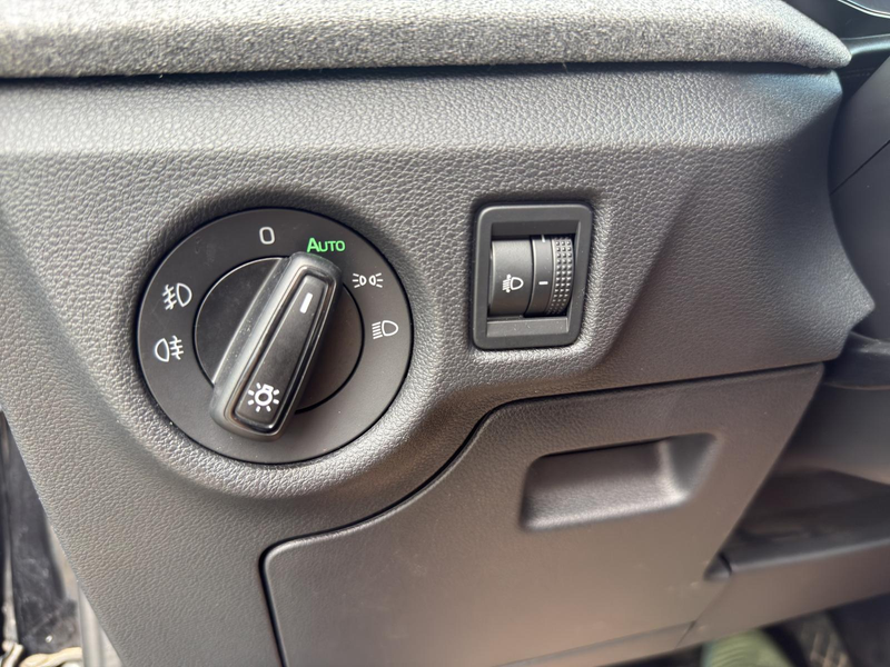 Skoda Scala 1.0 TSI DSG Selection SHZ*LED*vCockpit*PDC*Carplay — photo 37