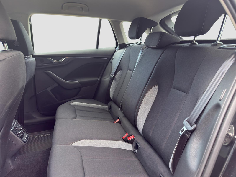 Skoda Scala 1.0 TSI DSG Selection SHZ*LED*vCockpit*PDC*Carplay — photo 17