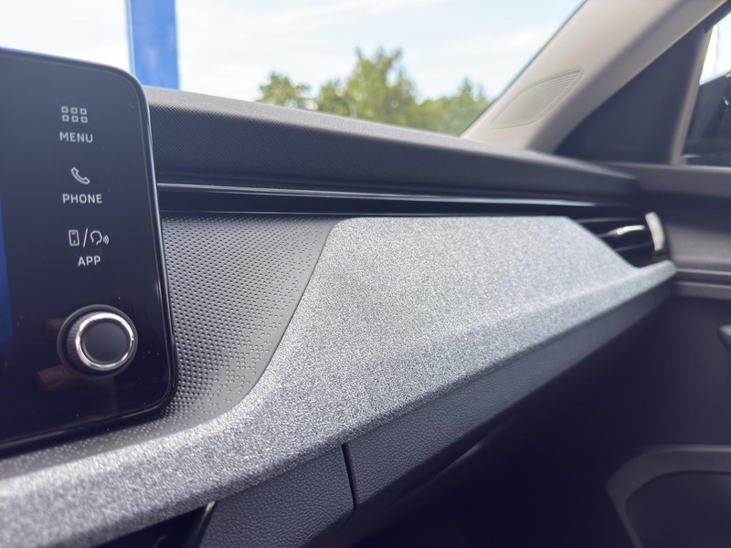 Skoda Scala 1.0 TSI DSG Selection SHZ*LED*vCockpit*PDC*Carplay — photo 32