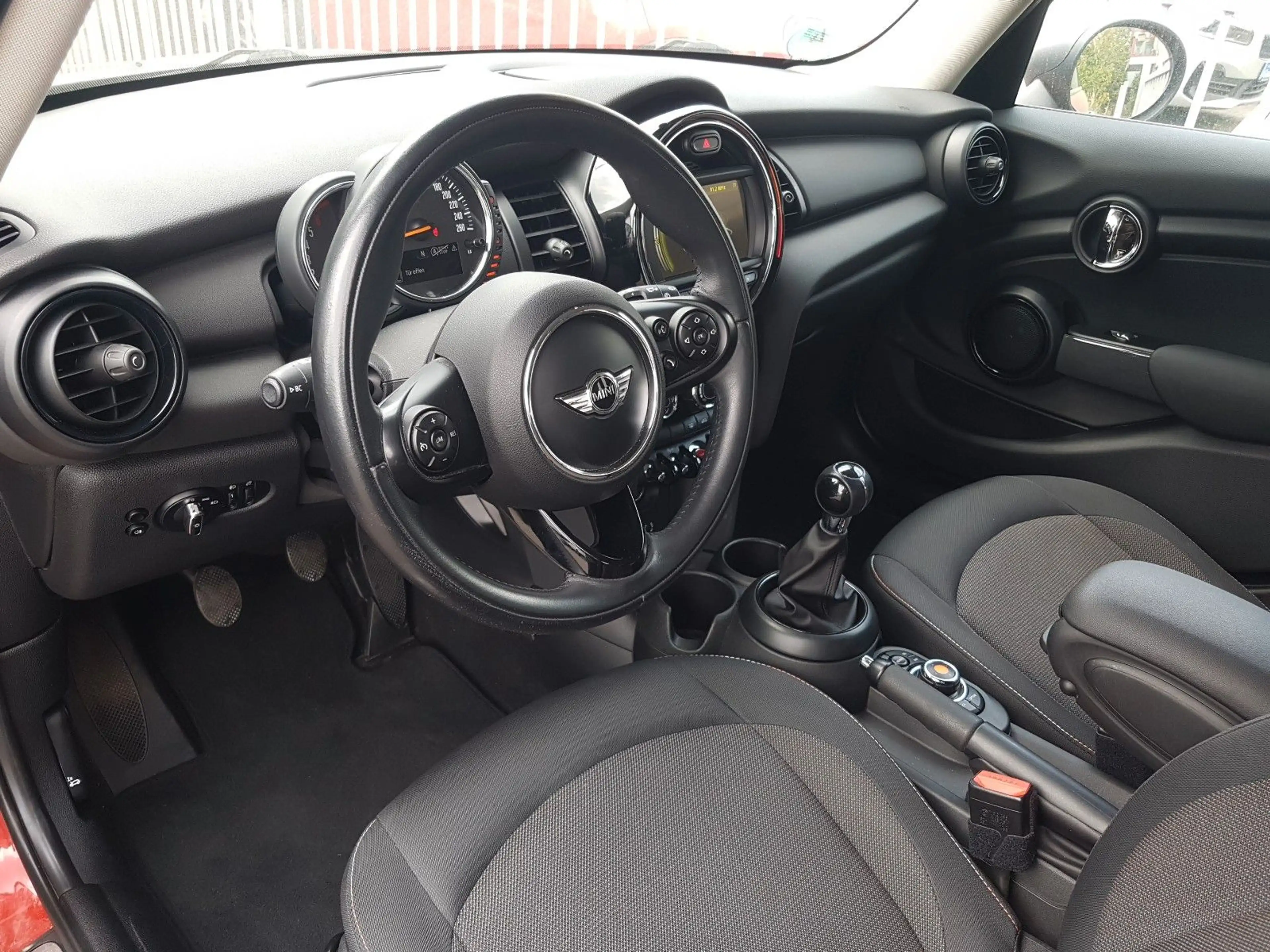 MINI One D Salt 5-türer Navi Sitzheizung Alu 1.Hand — photo 11