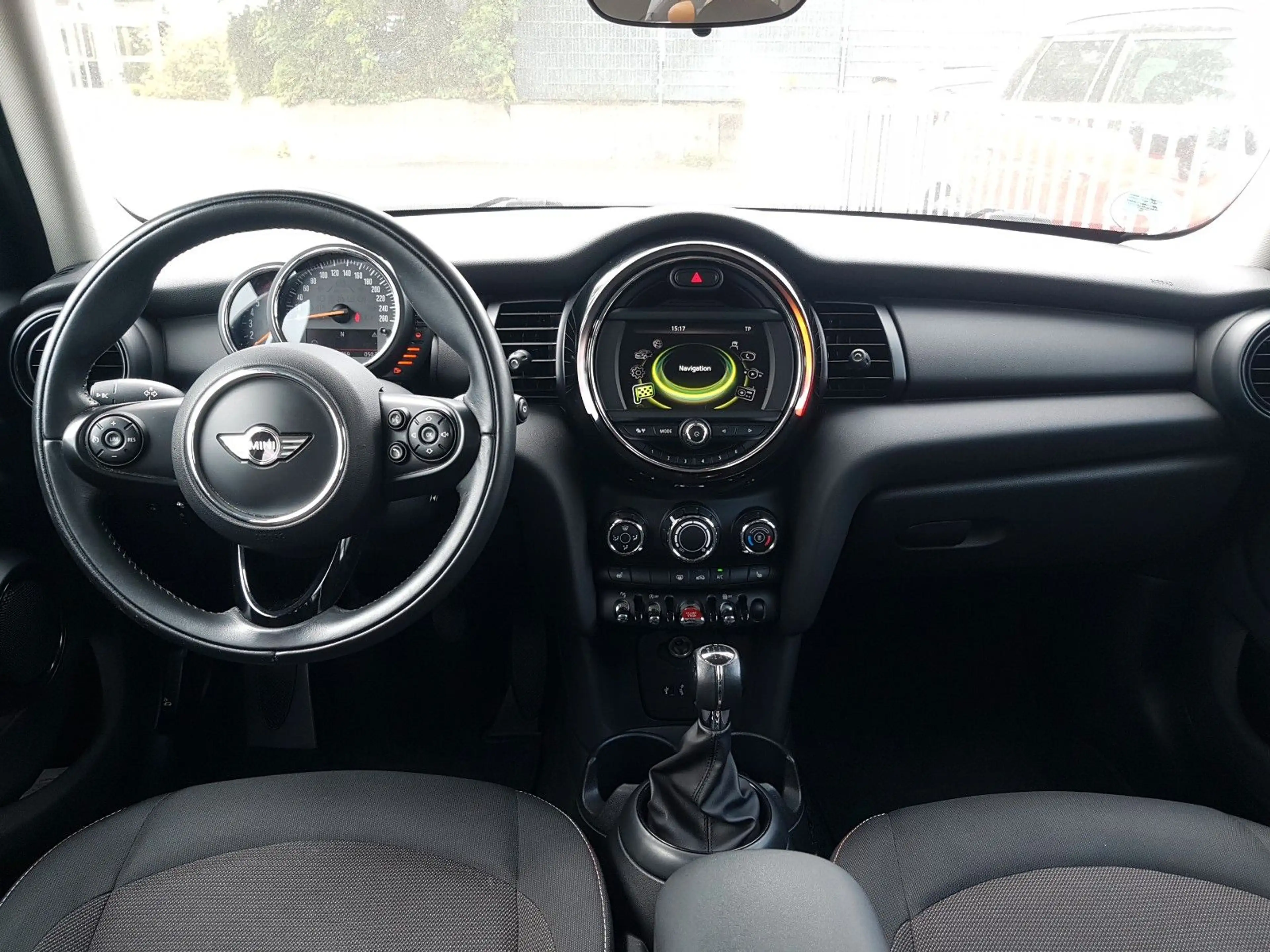 MINI One D Salt 5-türer Navi Sitzheizung Alu 1.Hand — photo 15