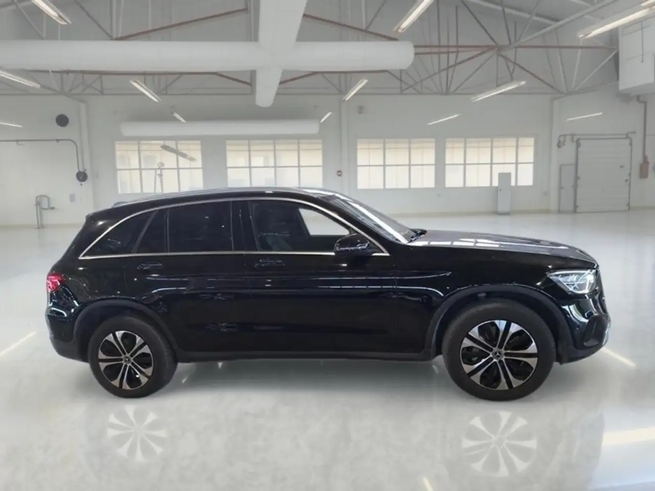 Mercedes-Benz GLC 300 E 4MATIC EQ-POWER BUSINESS EXTRA AUTO SUV, миниатюра 3