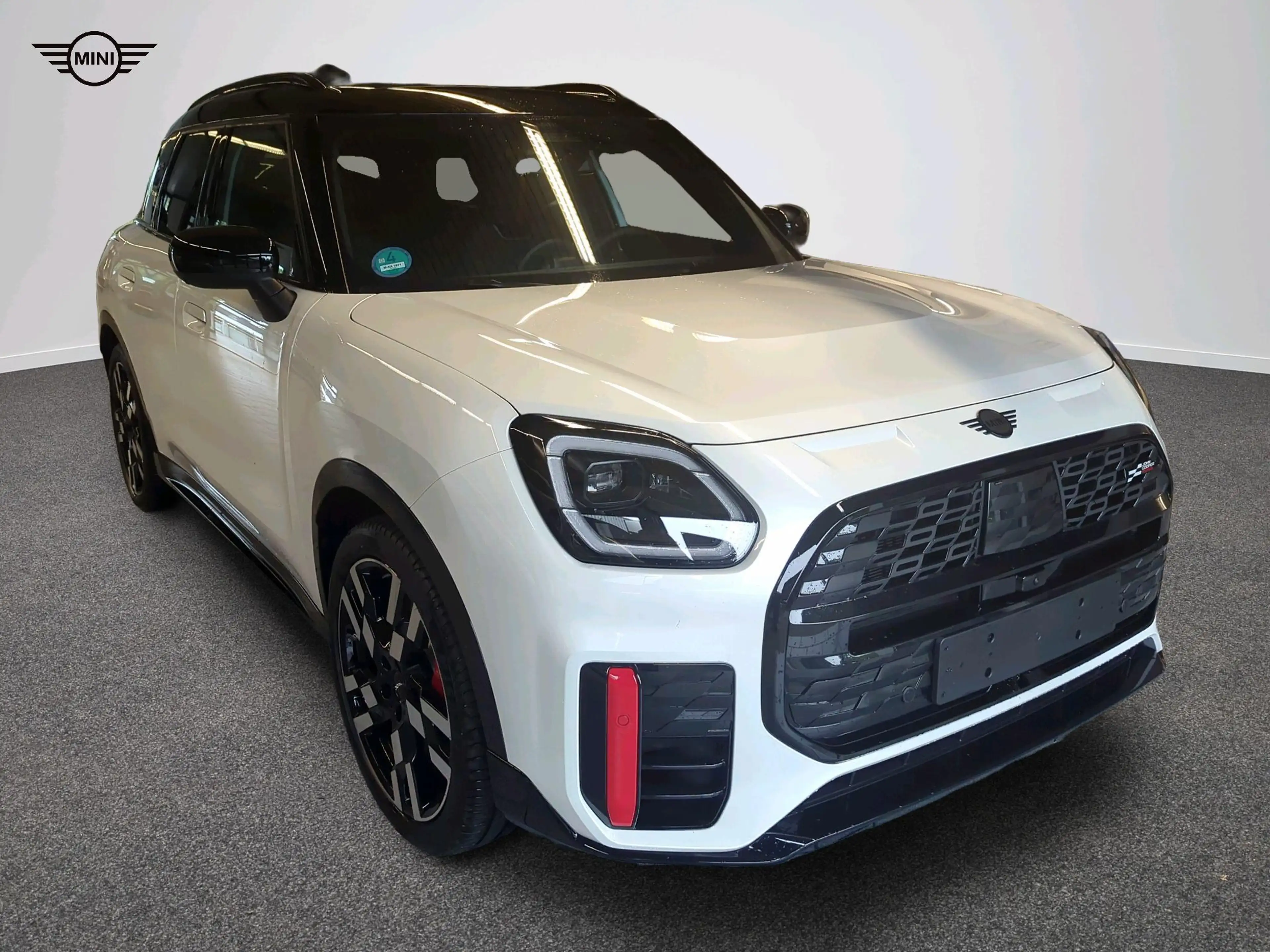 MINI JCW Countryman All4 John Cooper Works Trim — photo 13