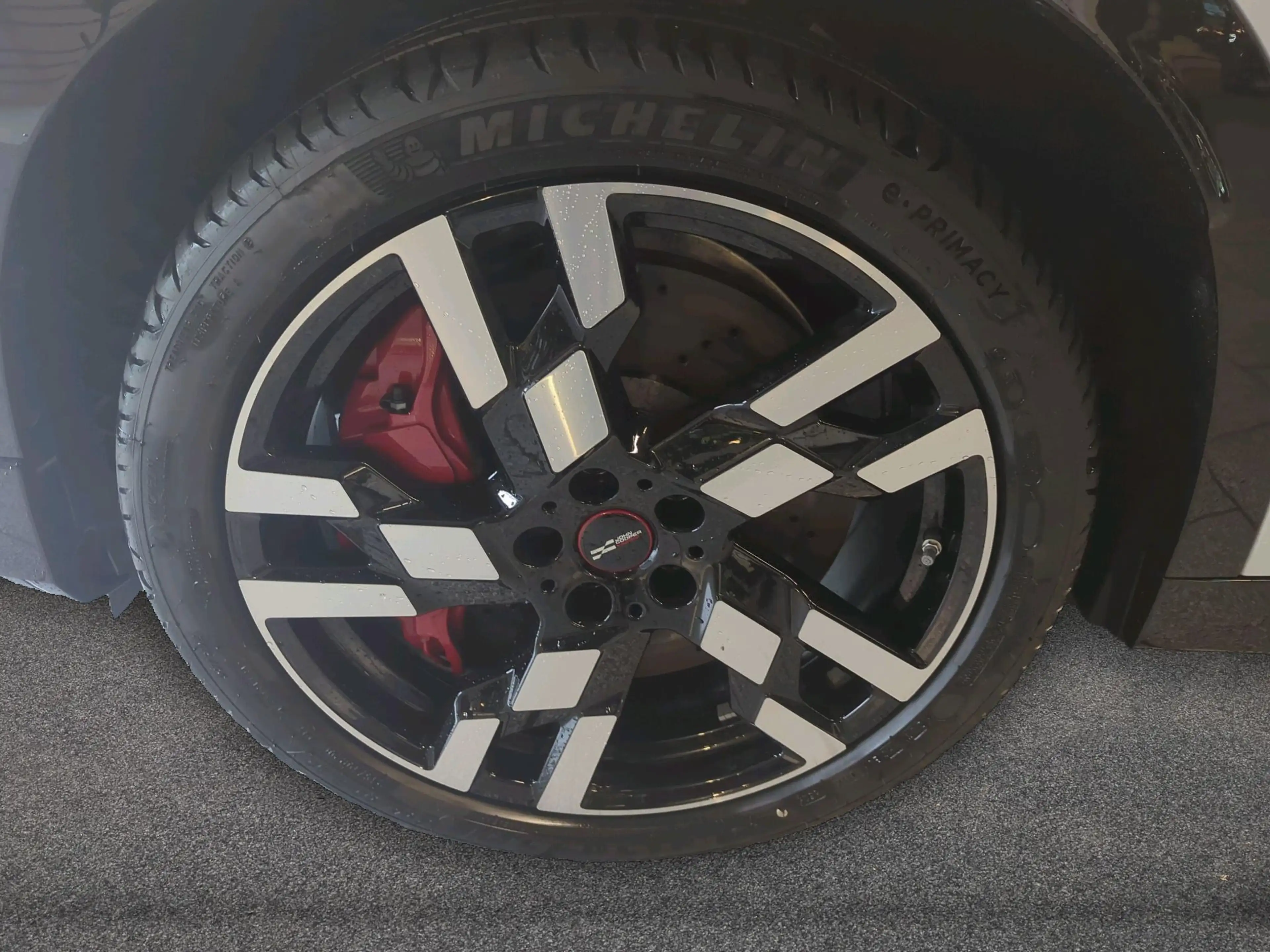 MINI JCW Countryman All4 John Cooper Works Trim — photo 11