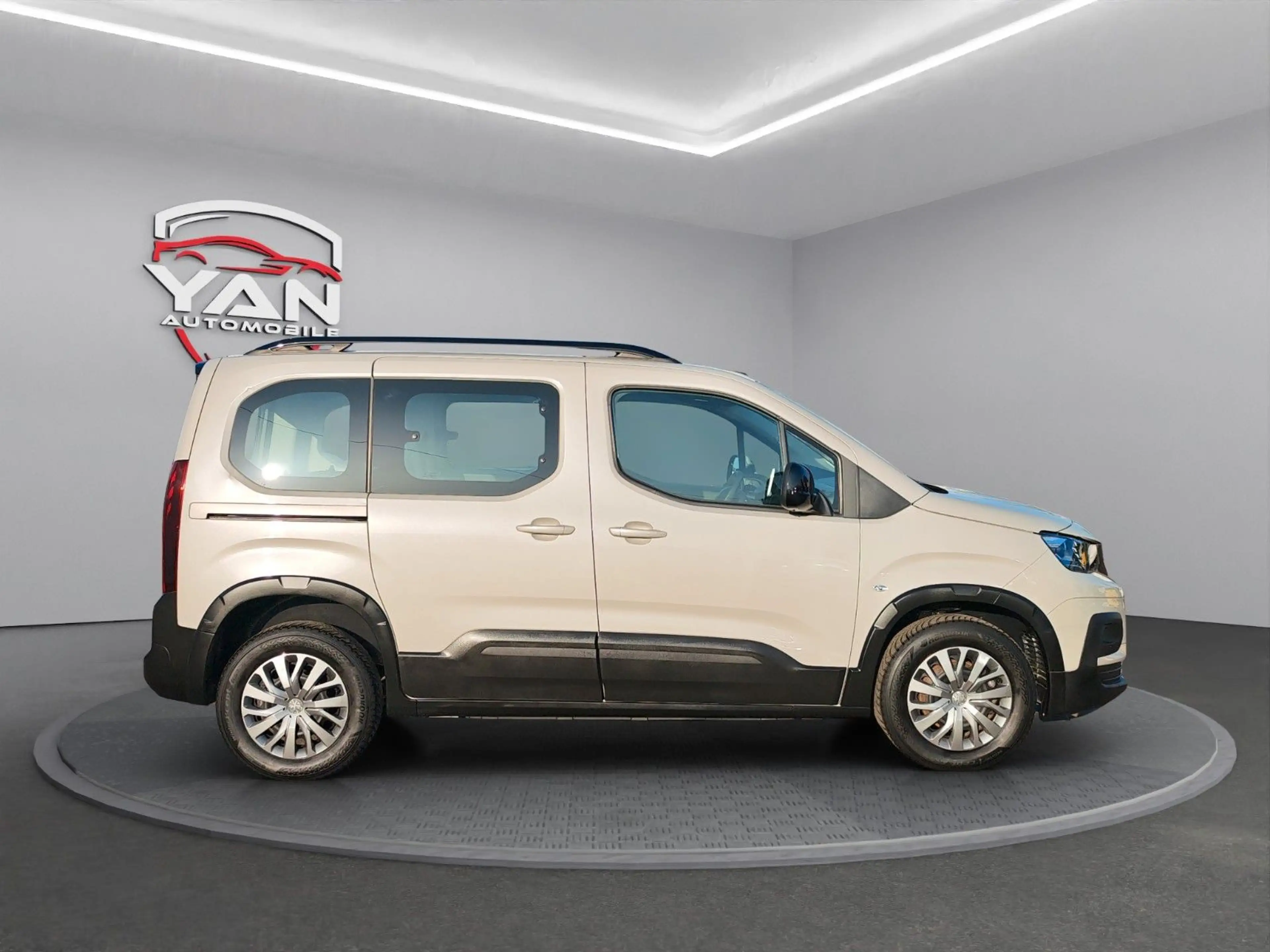Peugeot Rifter Allure L1 1.5 HDI *Navi*Kamera*Klimaauto* — photo 4