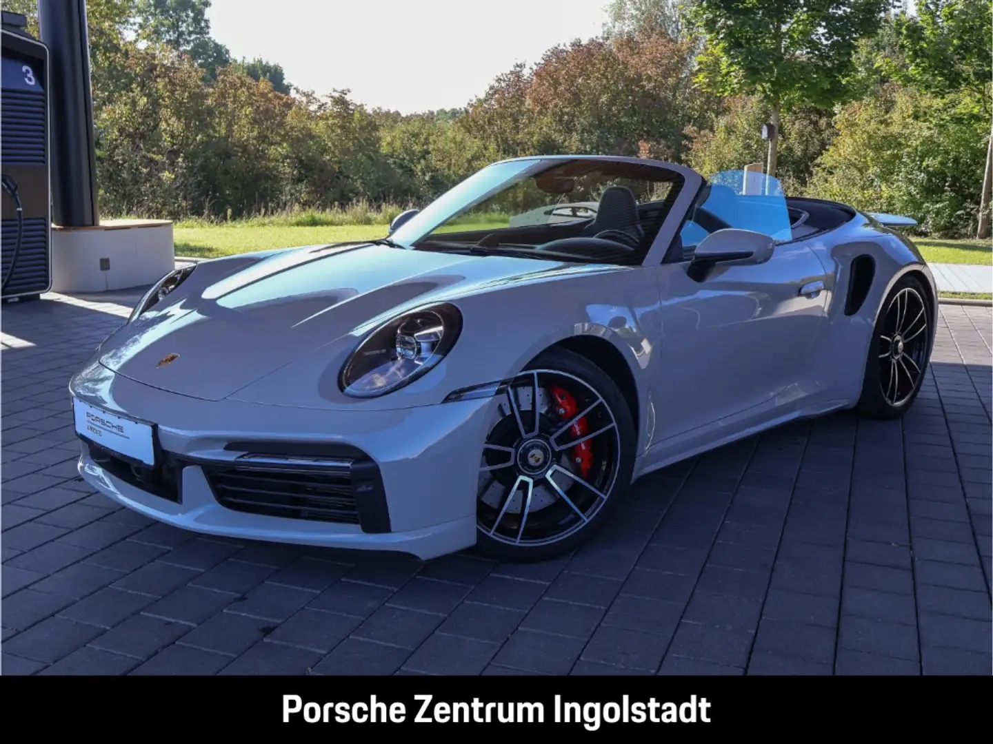 Porsche 992 911 Turbo Cabriolet 360Grad Matrix-LED InnoDrive Weiß - 1