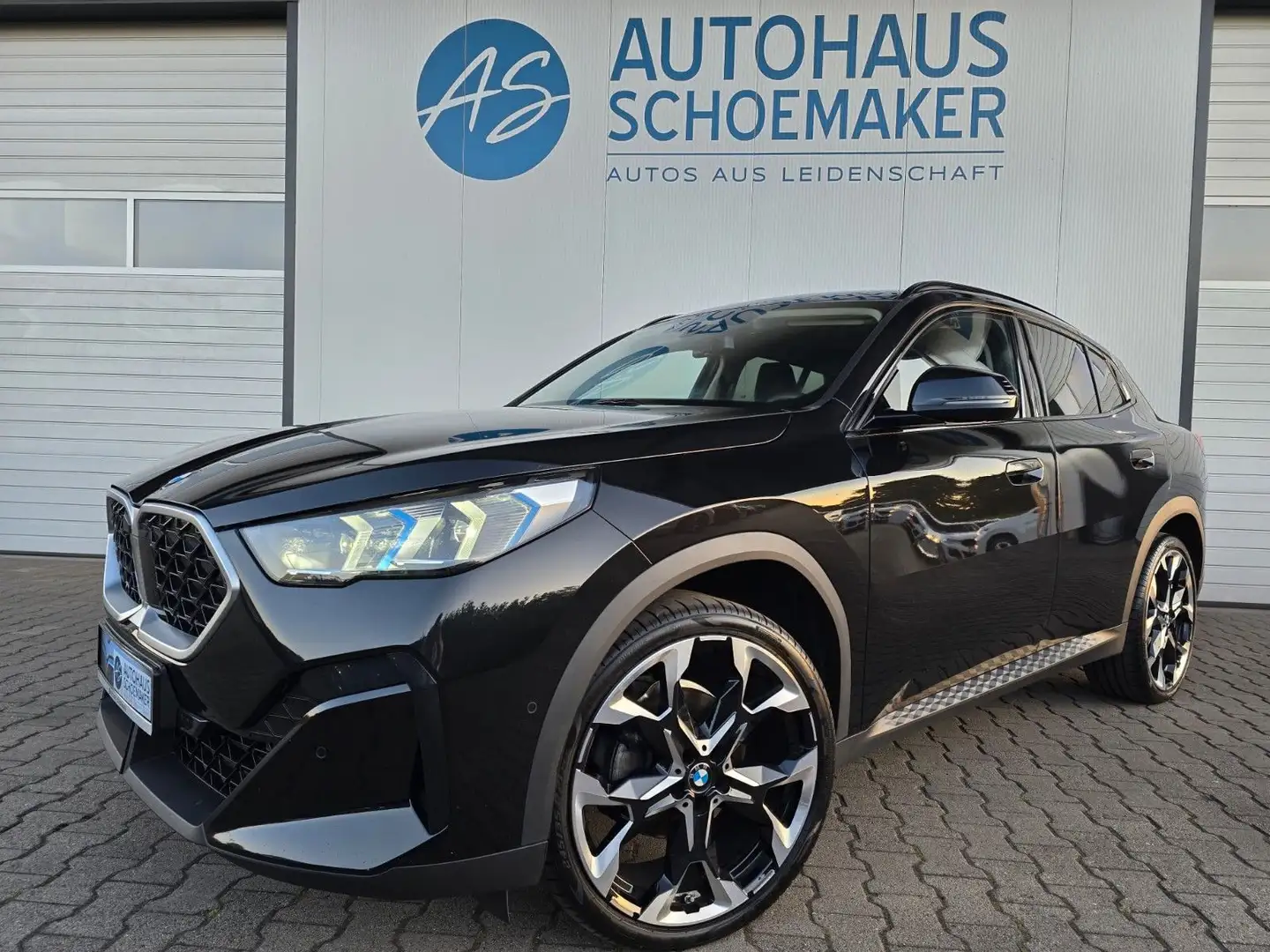 BMW X2 18d sDrive*21Zoll,AHK,Memory,RFK,ad.LED,ACC Schwarz - 1