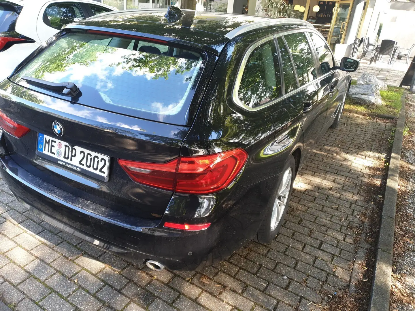 BMW 520 520d Touring Business auto Schwarz - 2