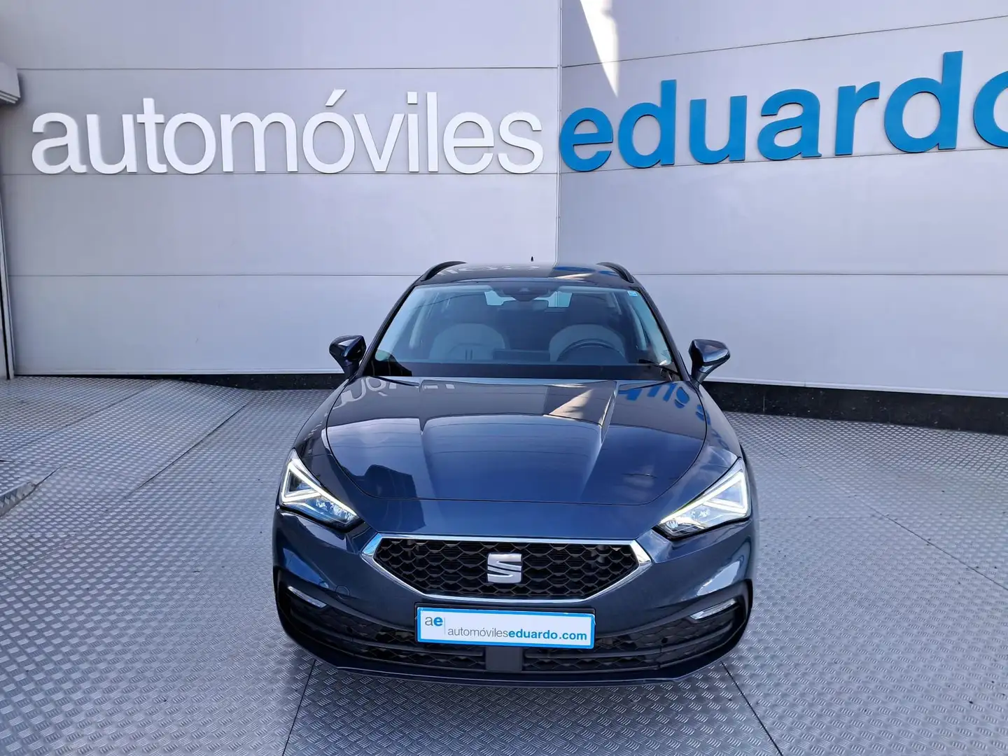 SEAT Leon ST 2.0TDI CR S&S Style XS DSG-7 150 Gris - 2