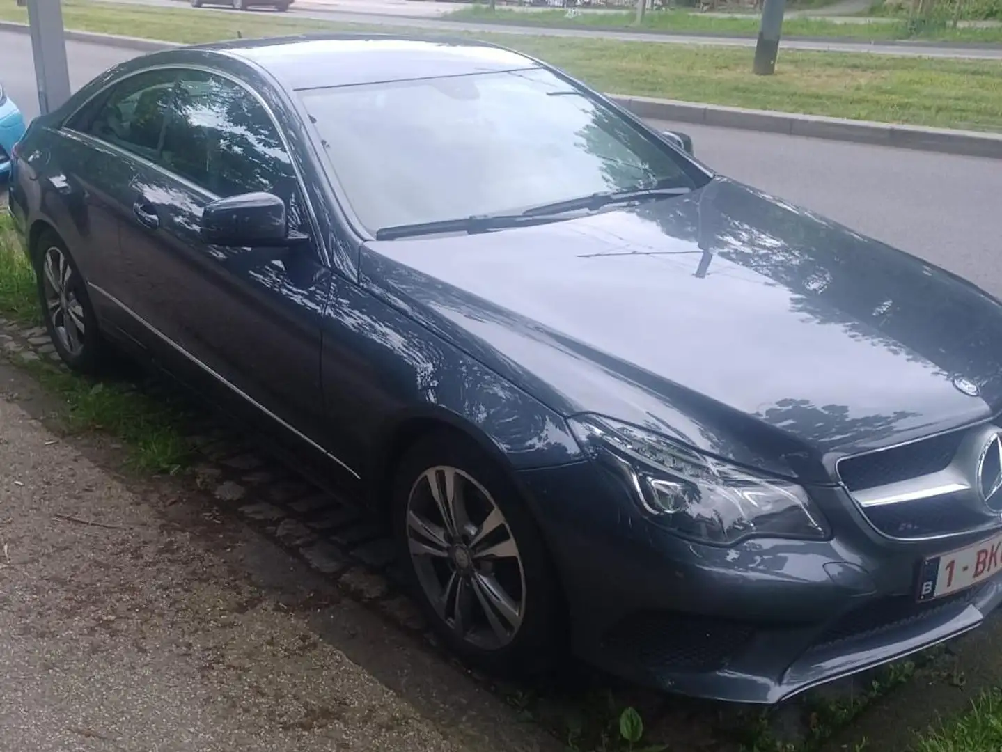 Mercedes-Benz E 220 Coupe E 220 CDI BE Gris - 1