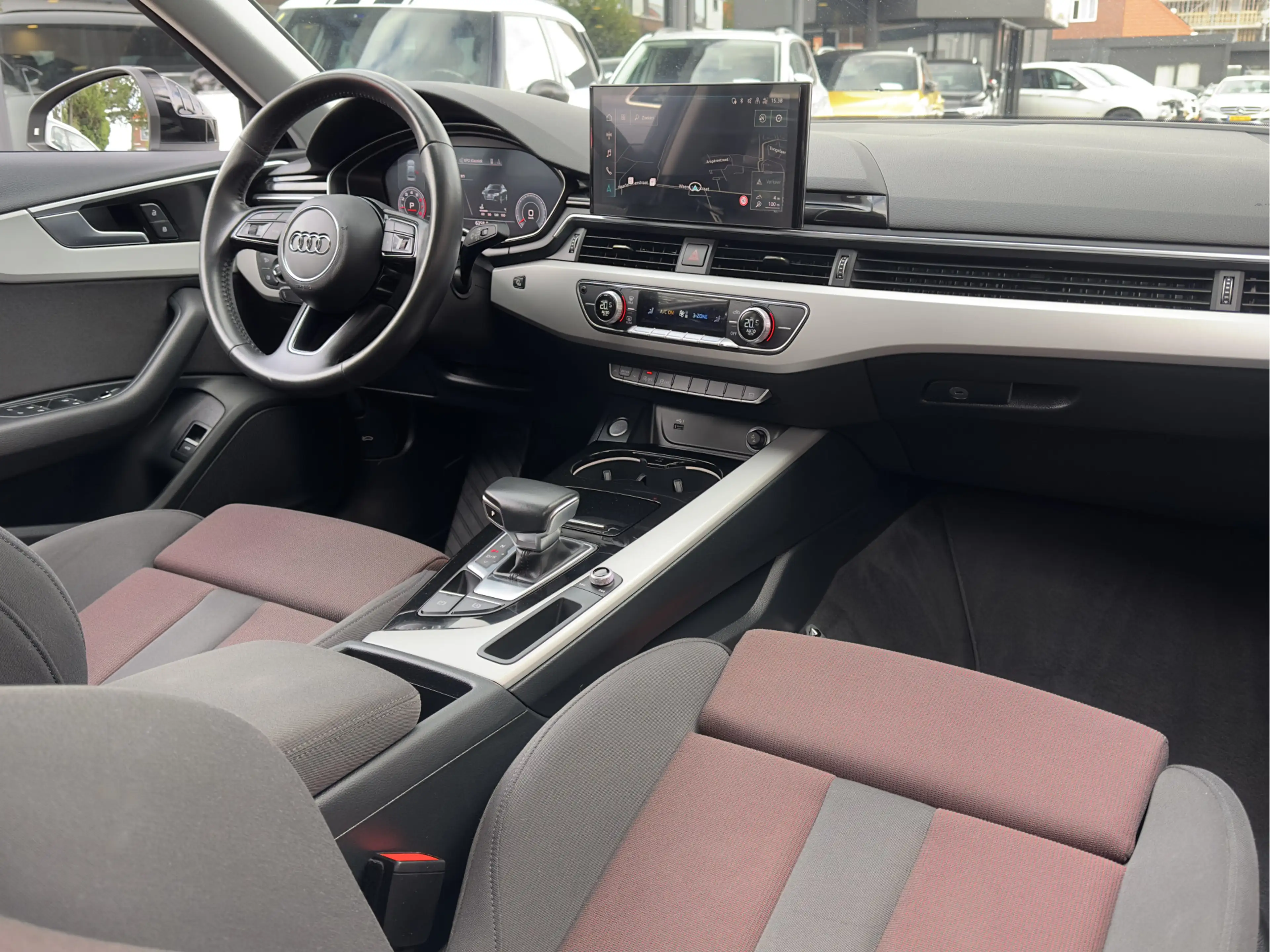 Audi A4 Limousine 35 TFSI AUT7 ACTIE! BETAAL NU 50% 11450 — photo 2