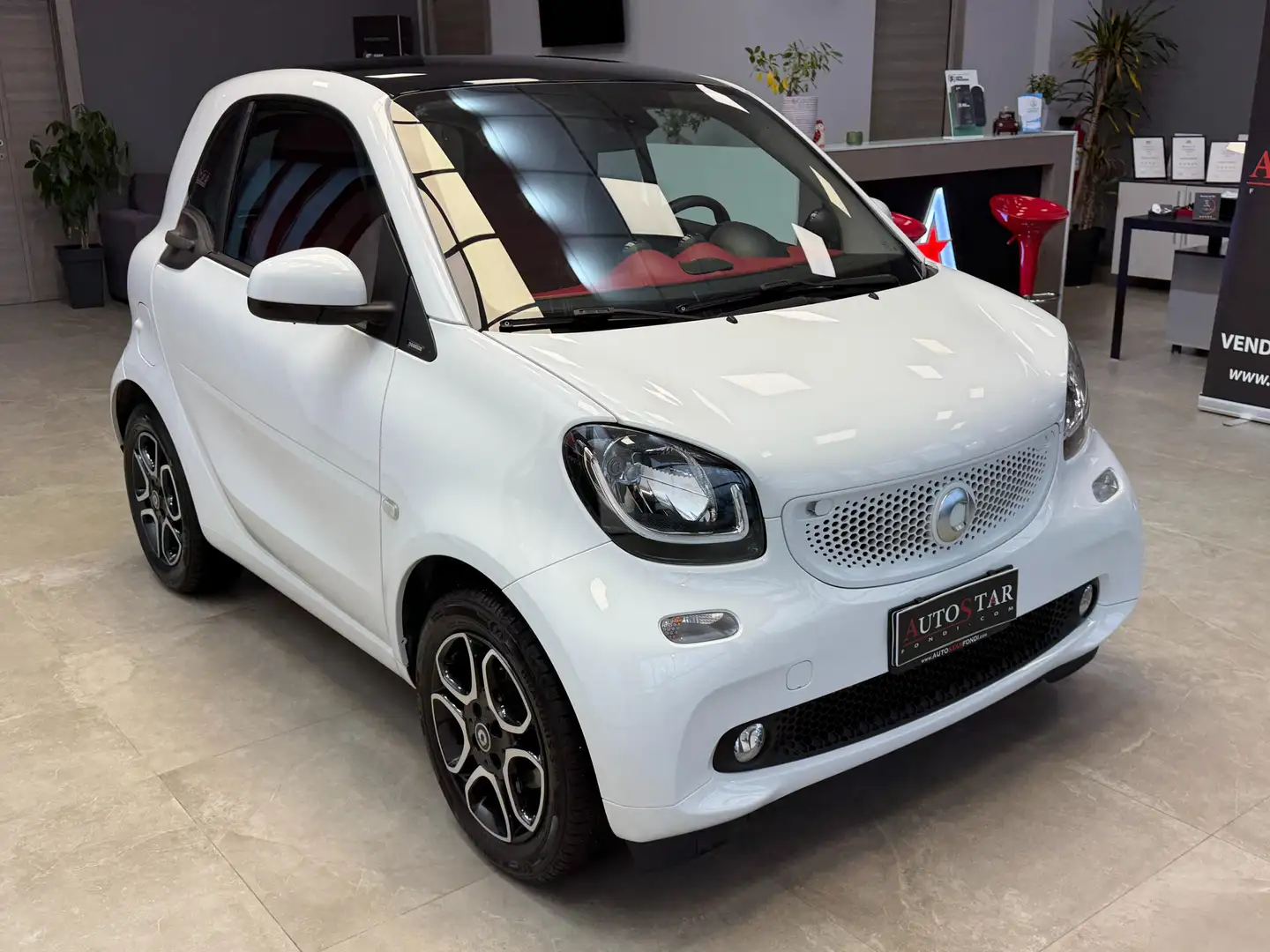 smart forTwo Fortwo 1.0 Passion 71cv twinamic Bianco - 2