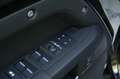 Land Rover Defender 110 2.0 P300e 110X Dynamic SE I Pano I ACC I 5jr. Zwart - thumbnail 13