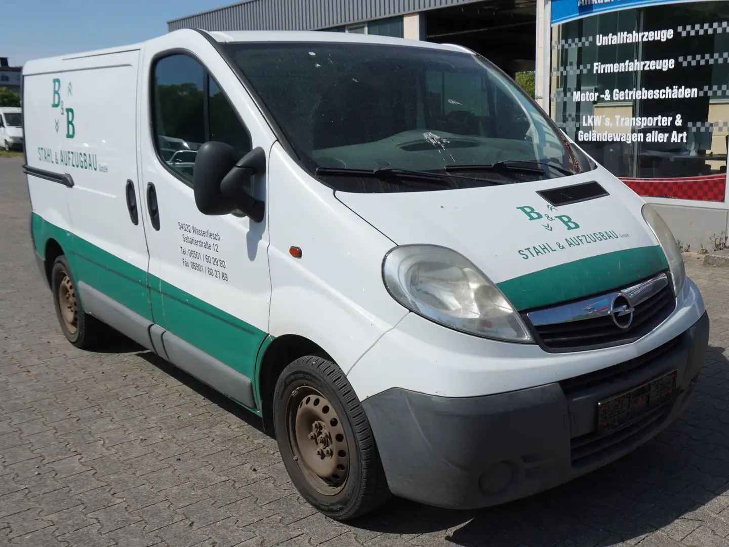 Opel Vivaro Kasten L1H1 2,7t Weiß - 1