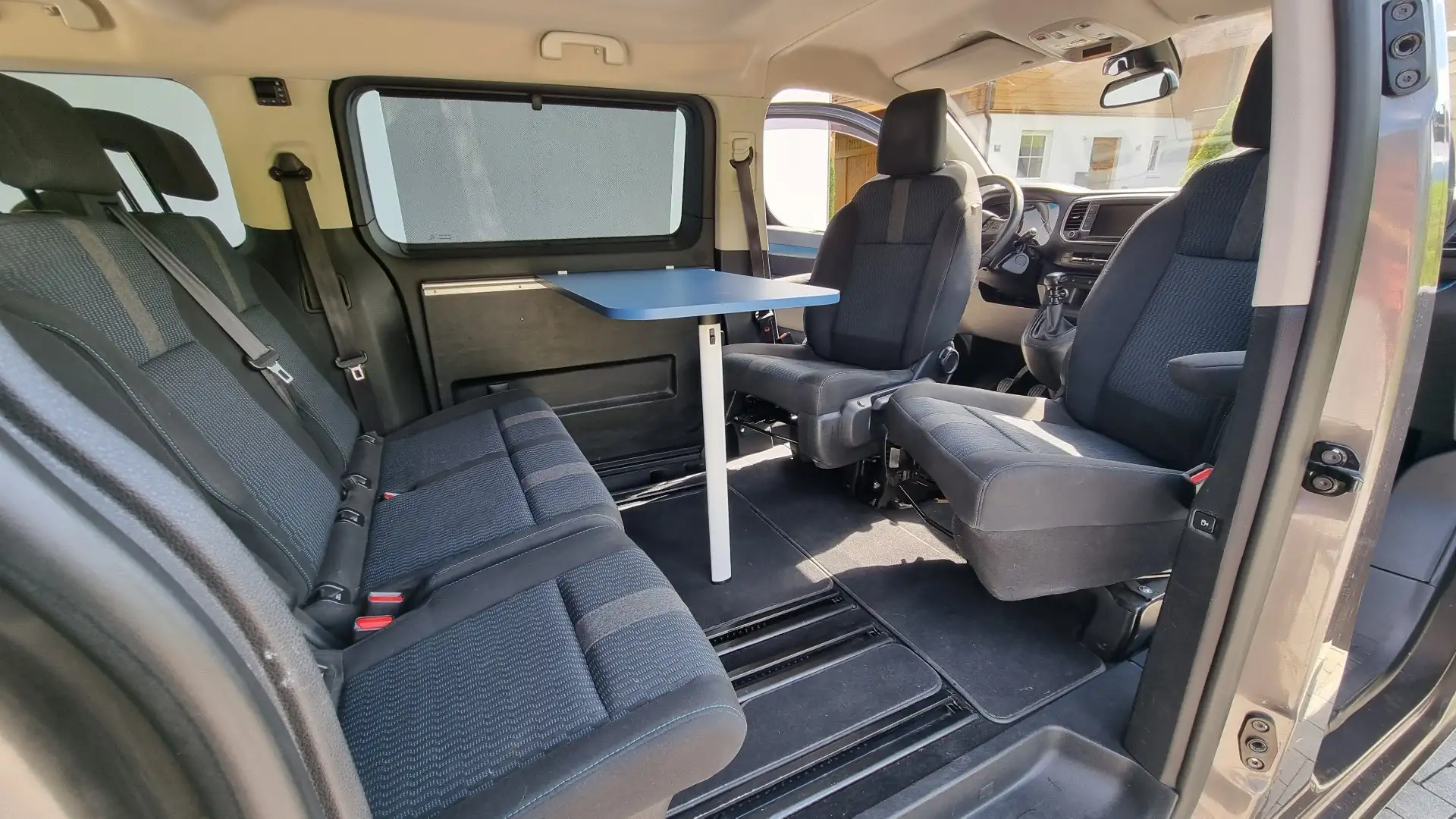 Peugeot Traveller CAMPER - Active L2 BlueHDI 150 S&S Grau - 2