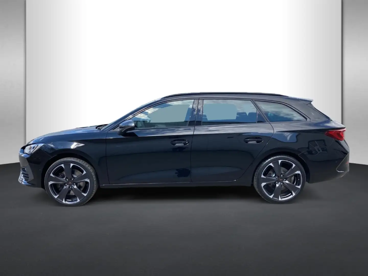 CUPRA Leon Sportst. 2.0 TSI VZ 4Drive DSG PANORAMA+AHK Schwarz - 2